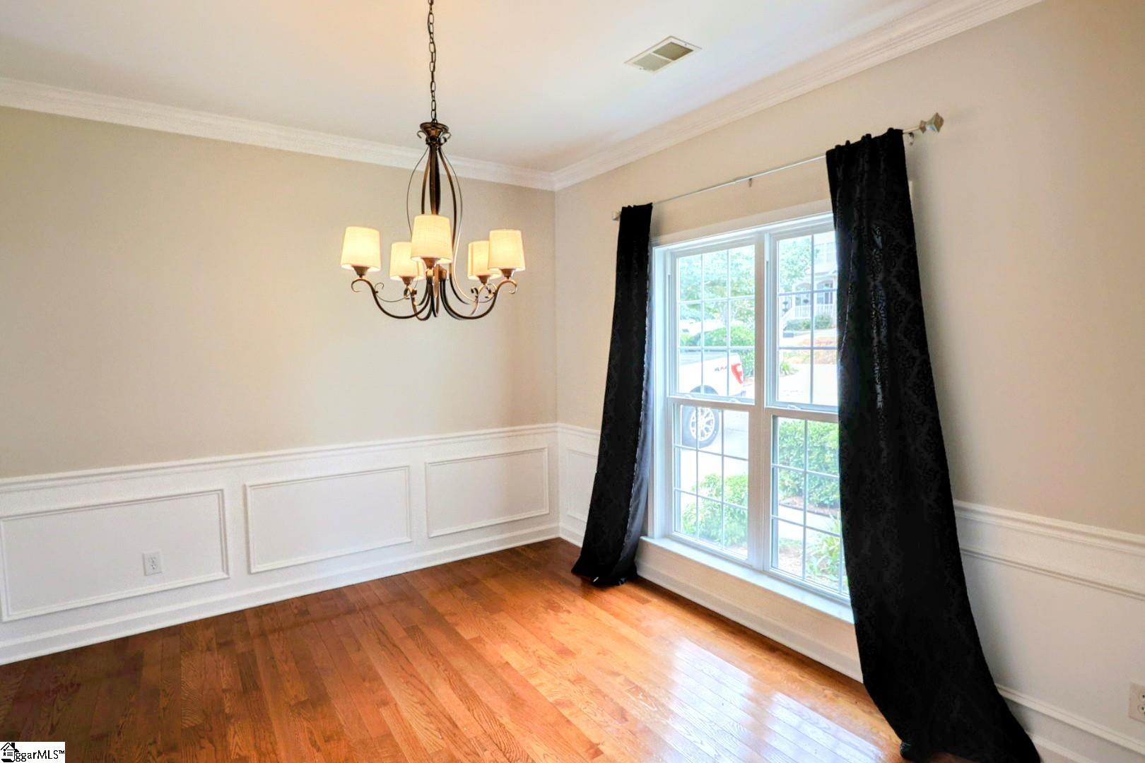 11 Hickory Hollow Court Greenville, SC 29607