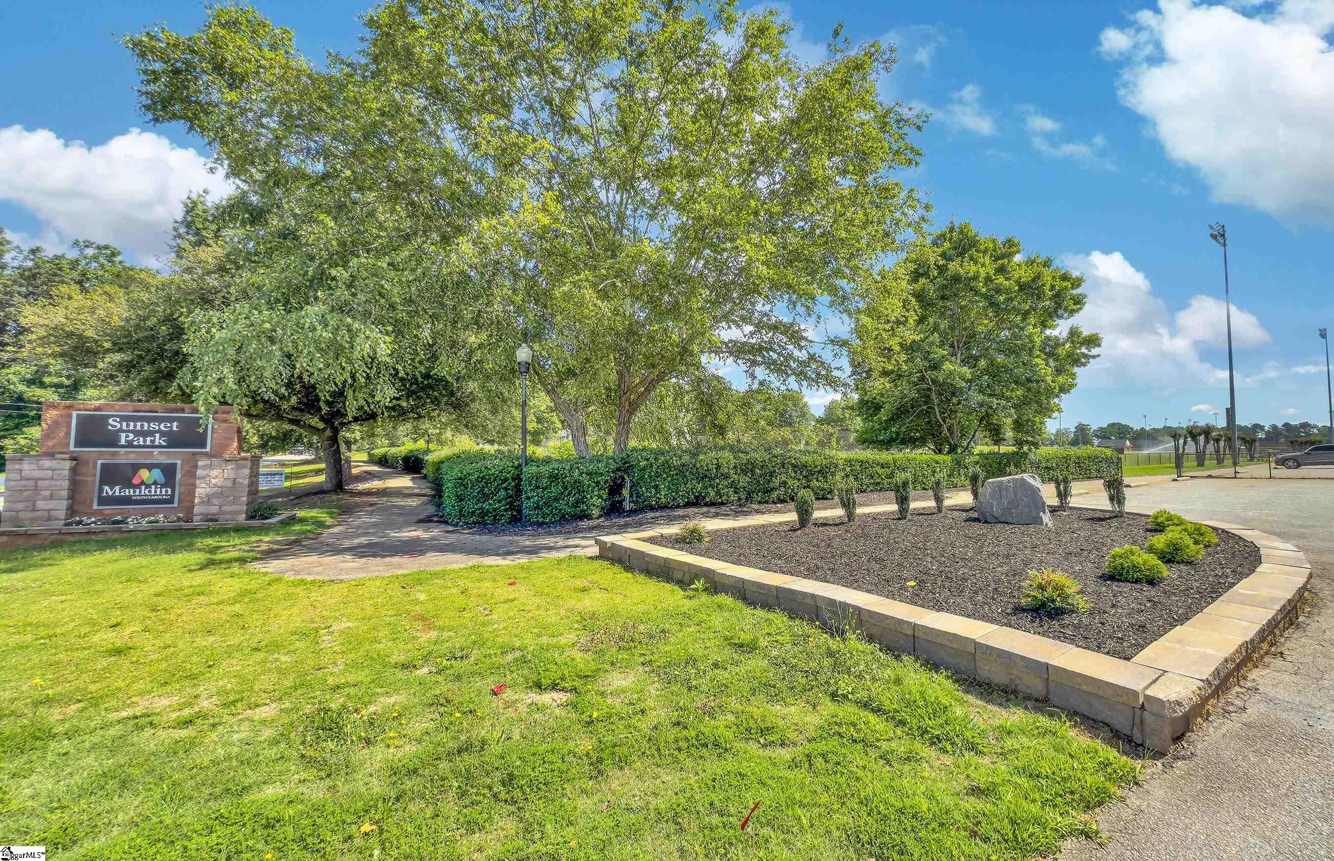 147 Trailside Lane Greenville, SC 29607