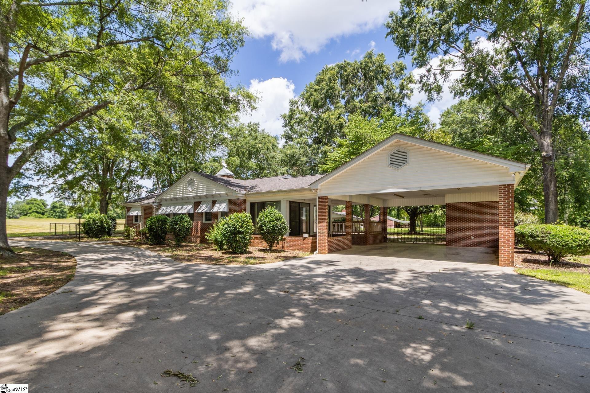 23425 Highway 76 E Clinton, SC 29325