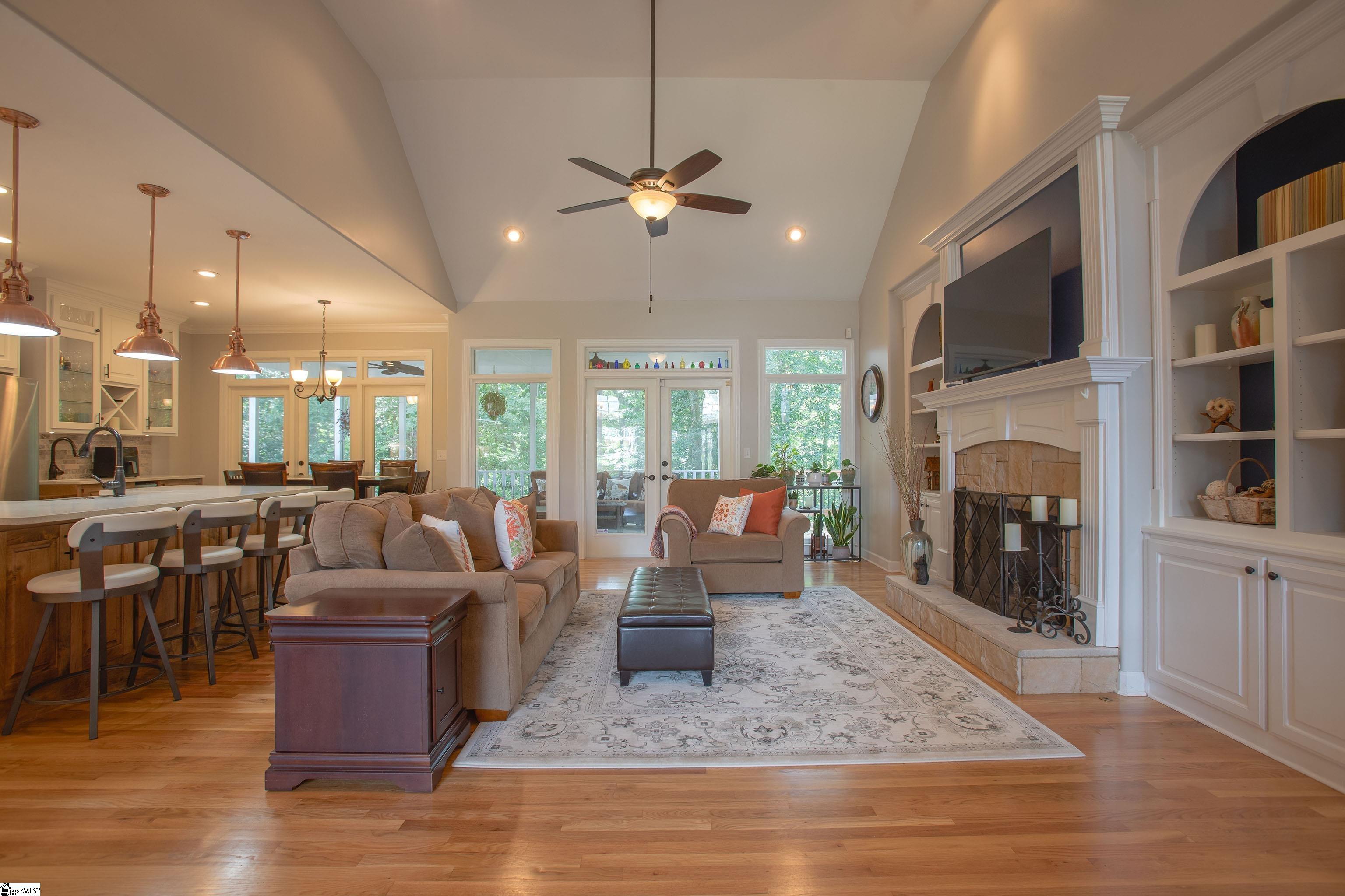10 Rothesay Street Simpsonville, SC 29681