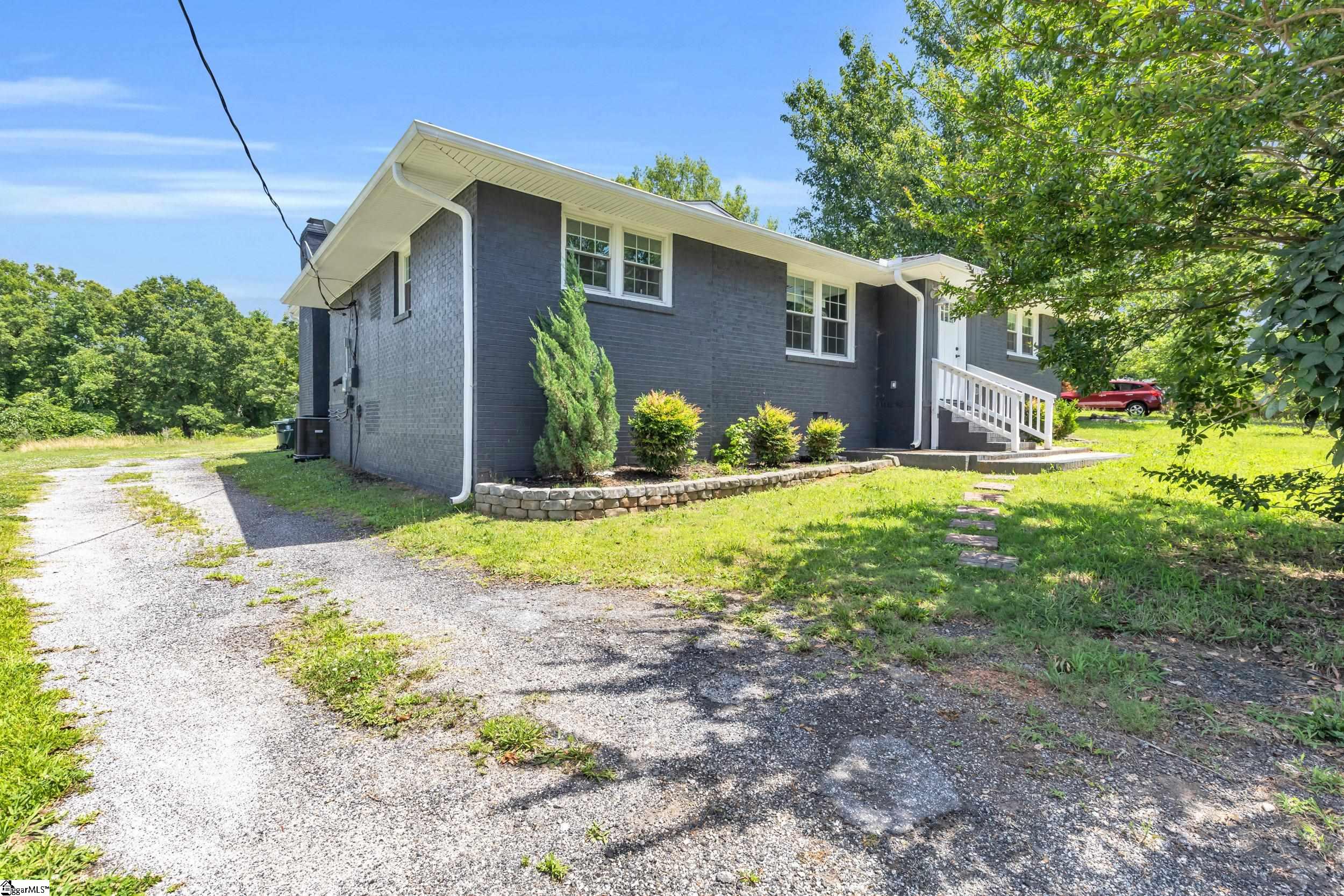 517 Goldsmith Road Simpsonville, SC 29681