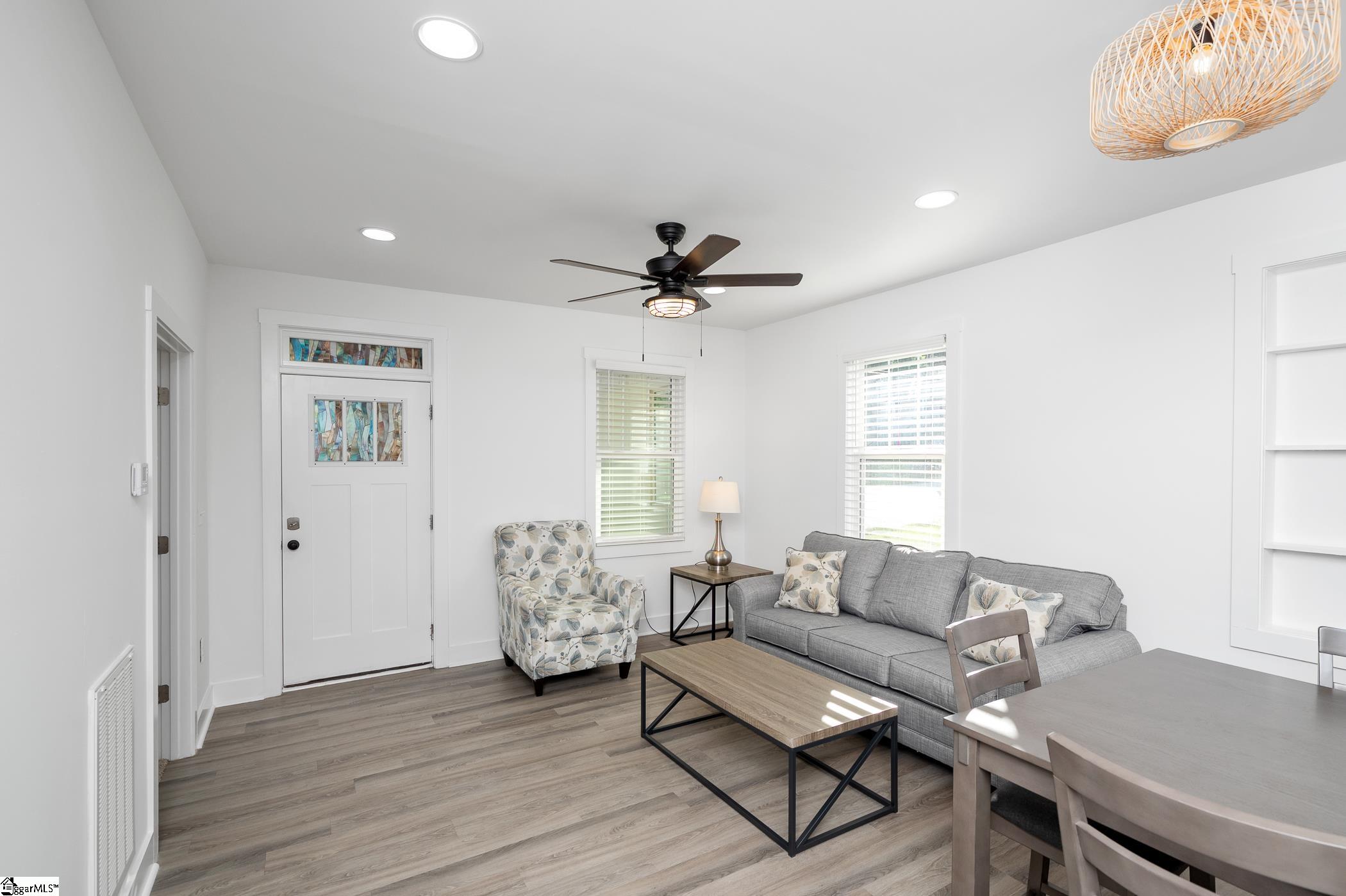 114 E Parker Road Greenville, SC 29611