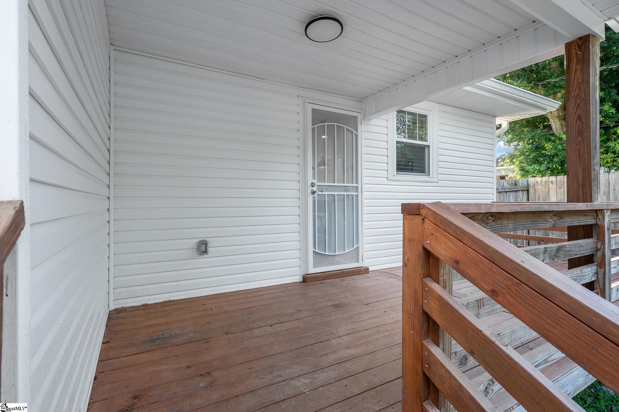 114 E Parker Road Greenville, SC 29611