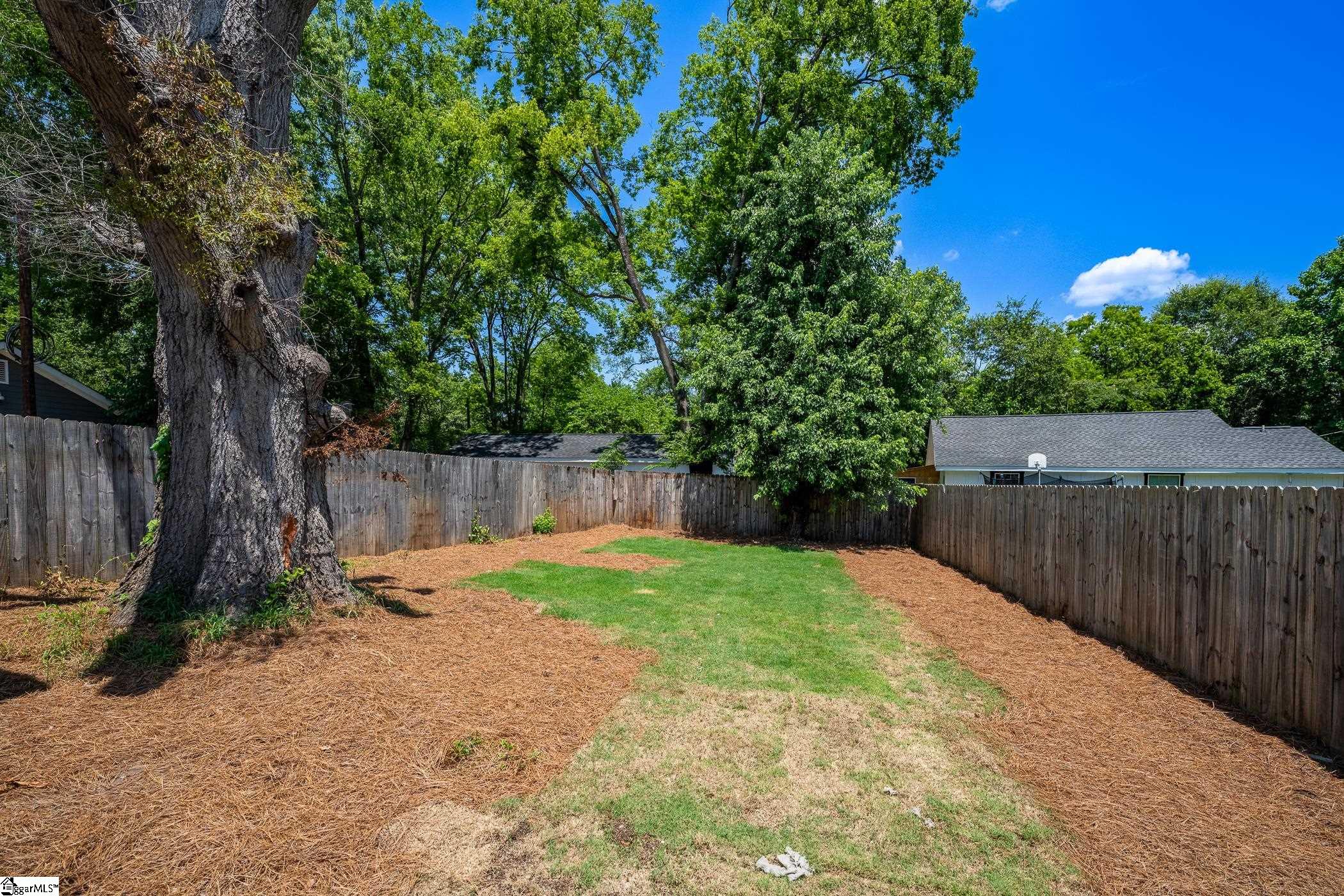 114 E Parker Road Greenville, SC 29611