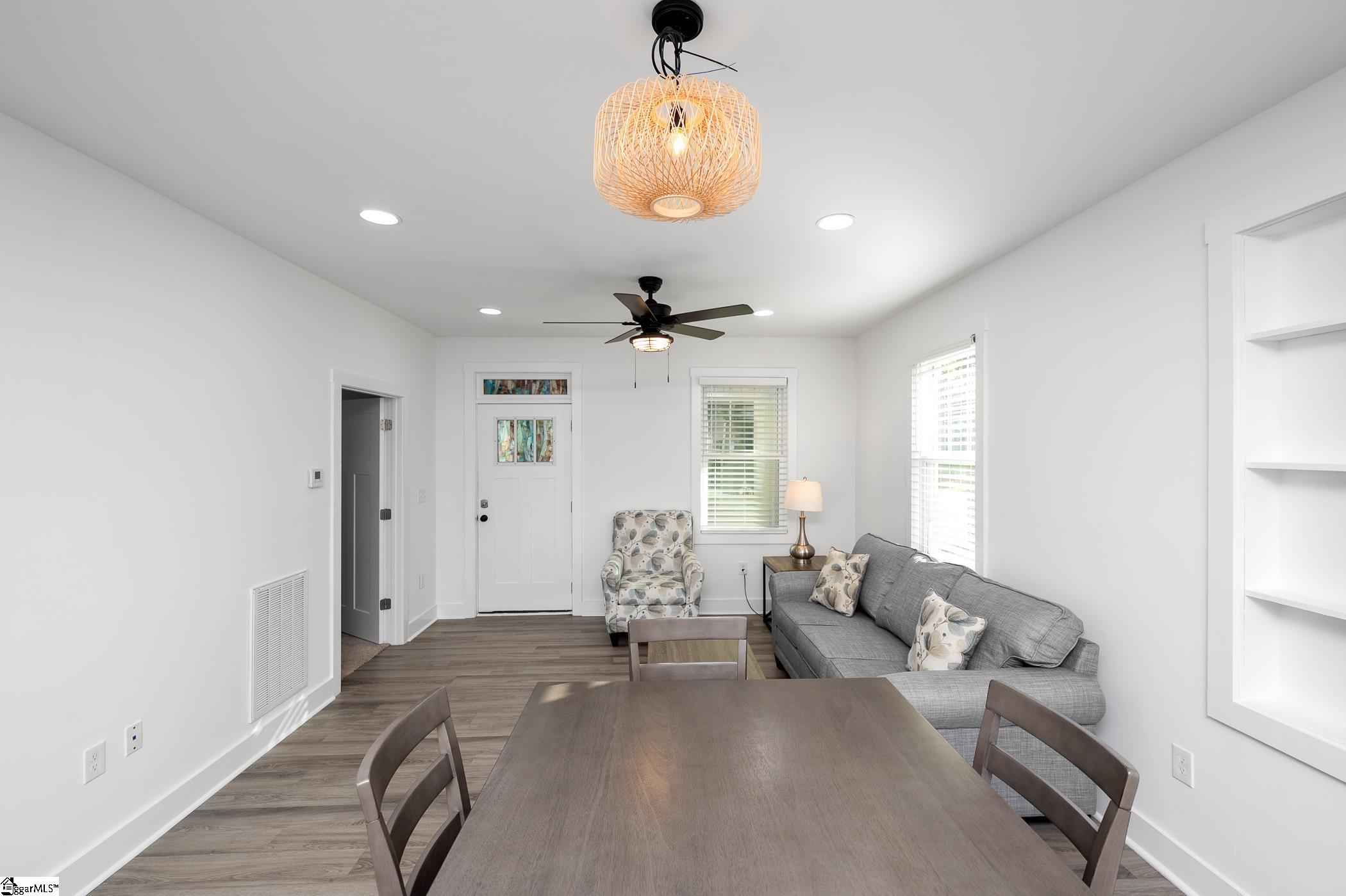 114 E Parker Road Greenville, SC 29611
