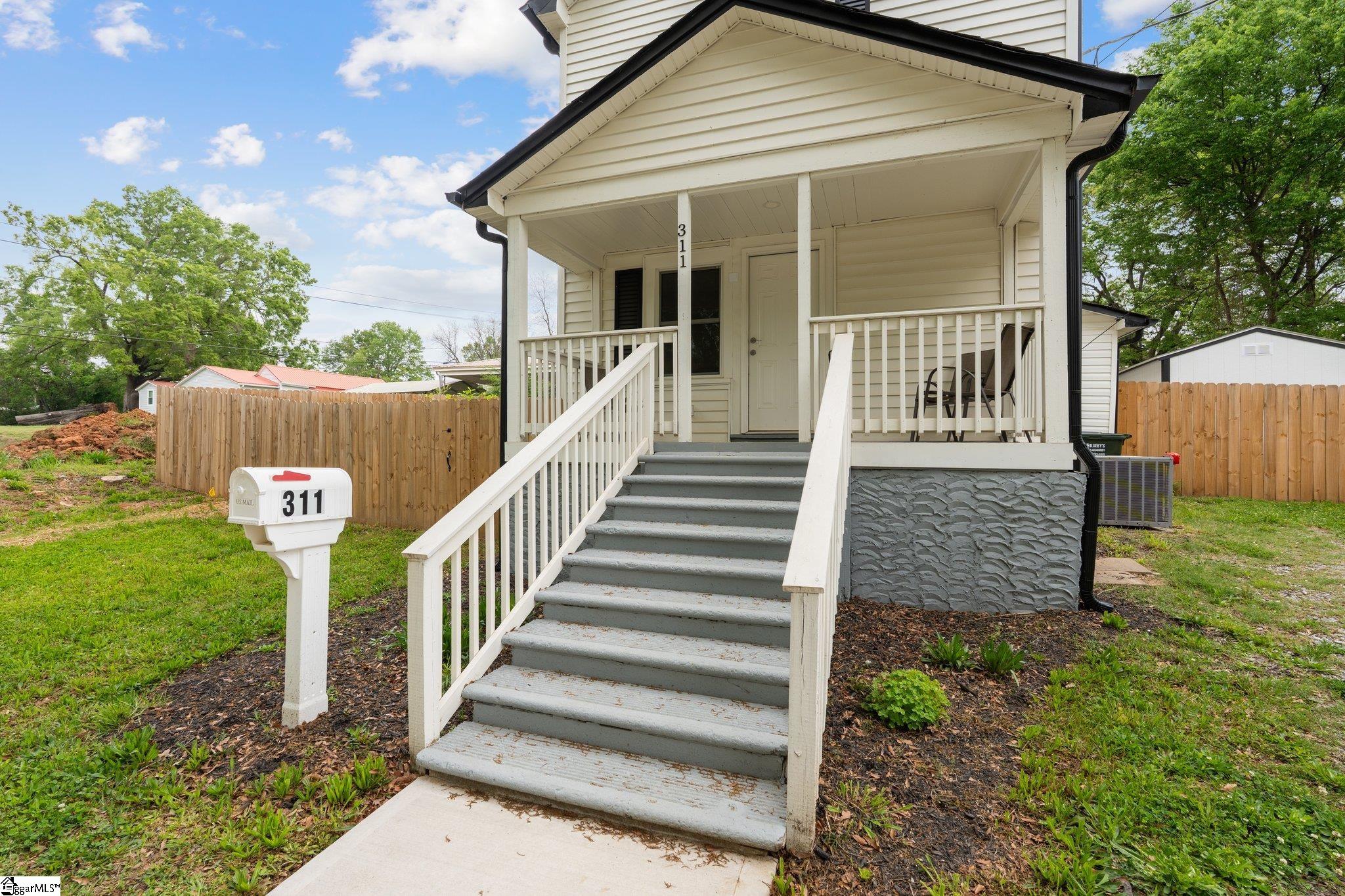 311 Bullington Street Woodruff, SC 29388