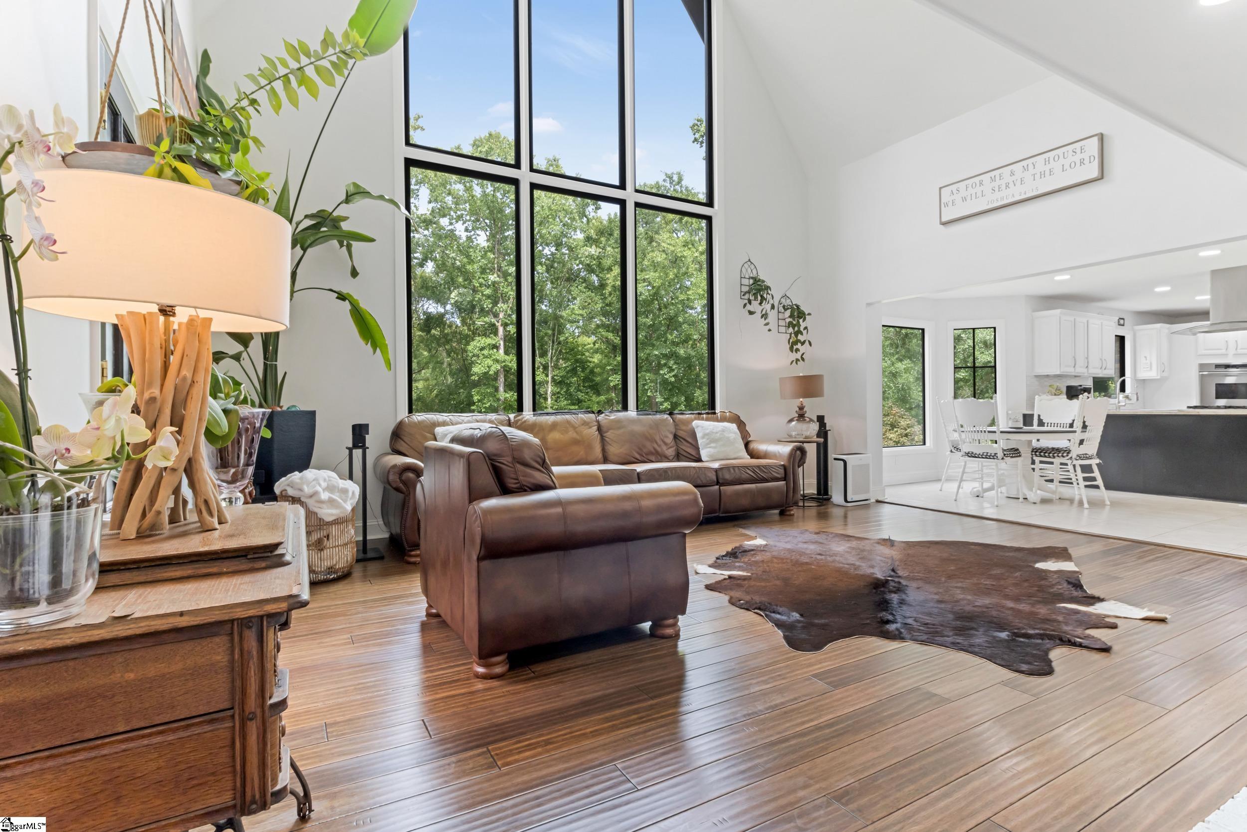 106 Riverbank Court Moore, SC 29369