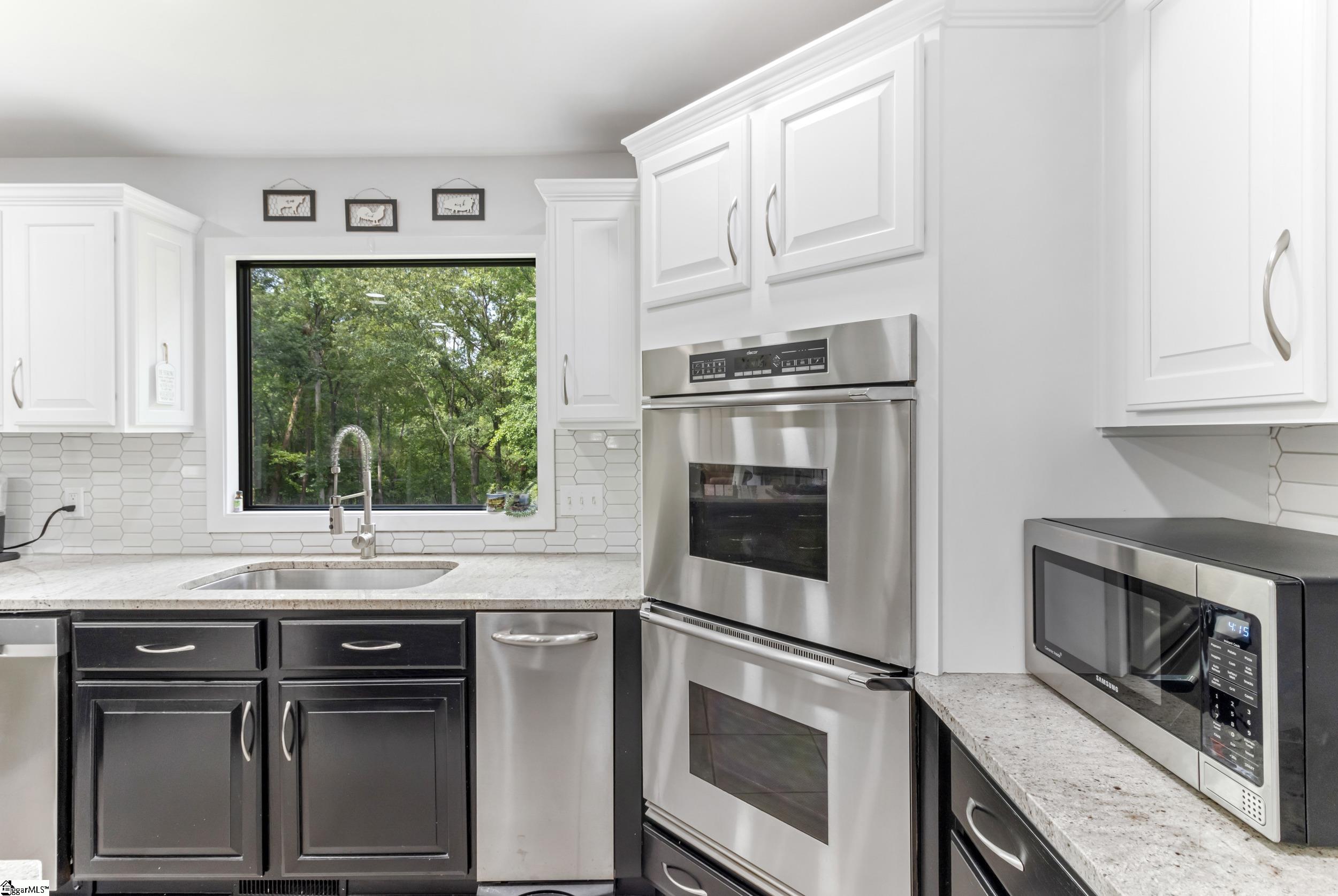 106 Riverbank Court Moore, SC 29369