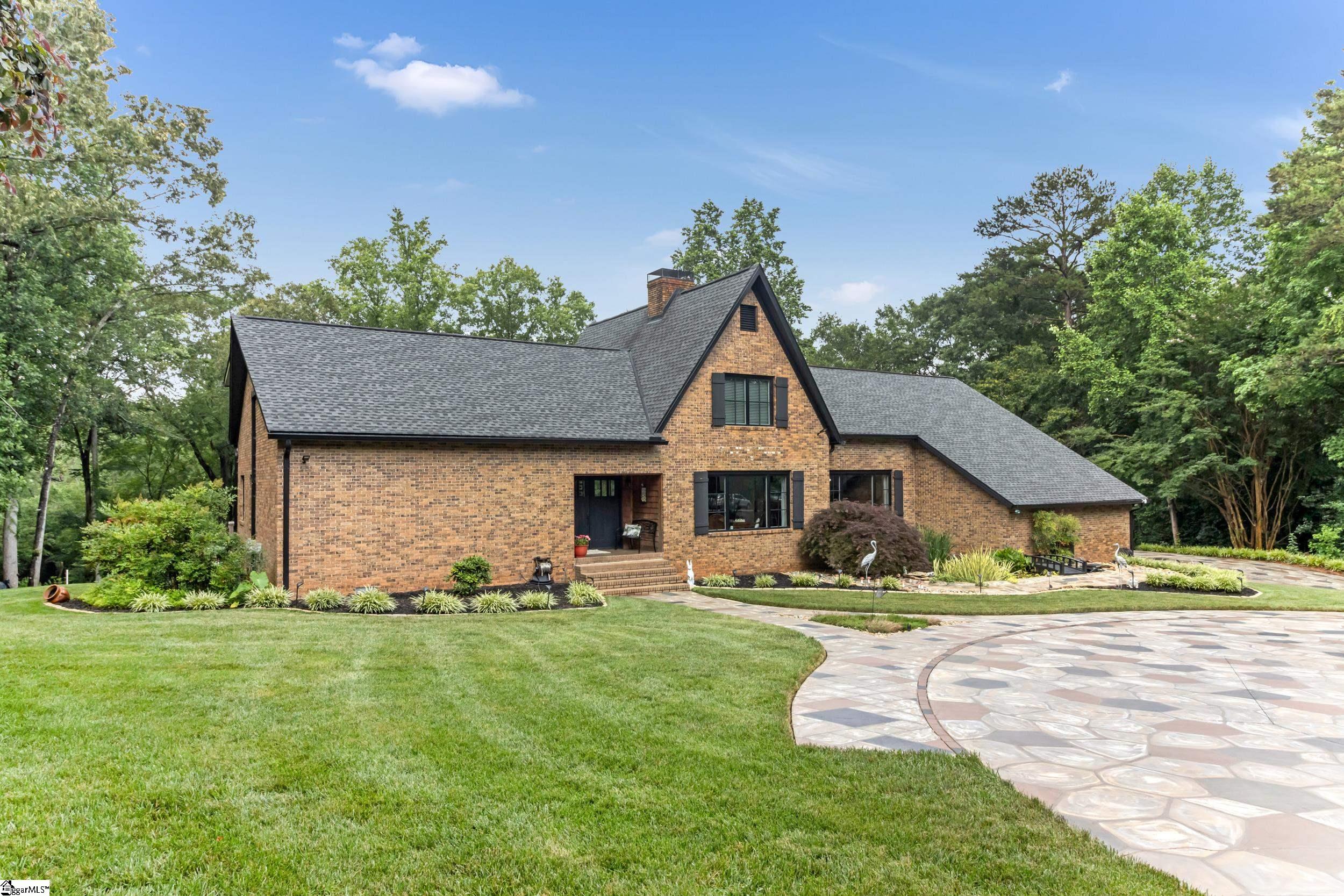 106 Riverbank Court Moore, SC 29369