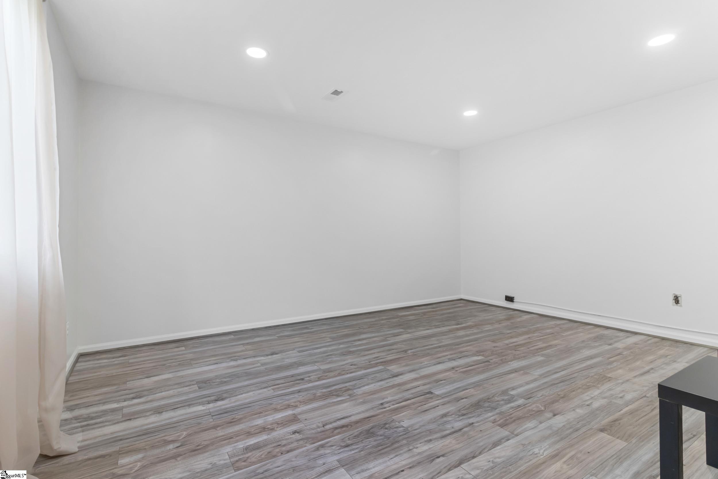 106 Riverbank Court Moore, SC 29369