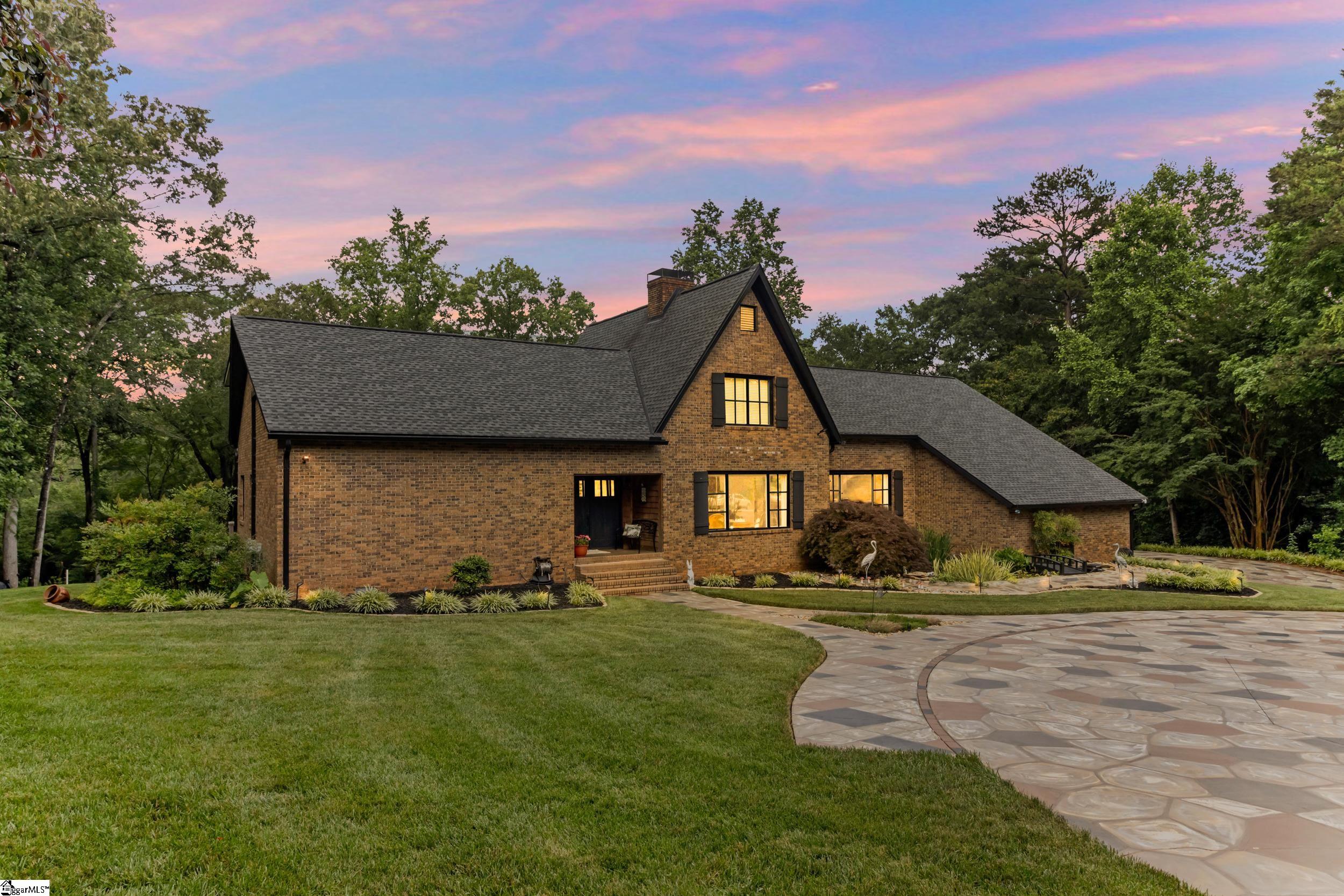 106 Riverbank Court Moore, SC 29369