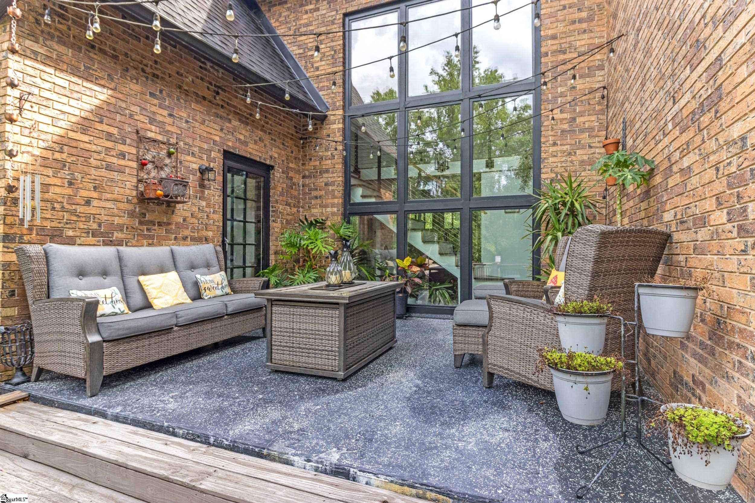 106 Riverbank Court Moore, SC 29369