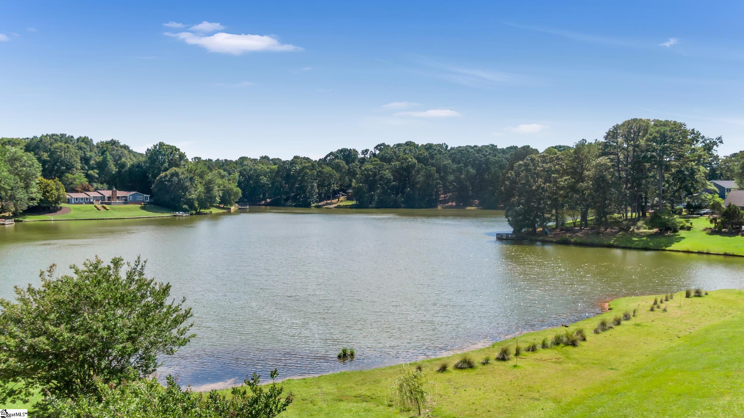 106 Riverbank Court Moore, SC 29369