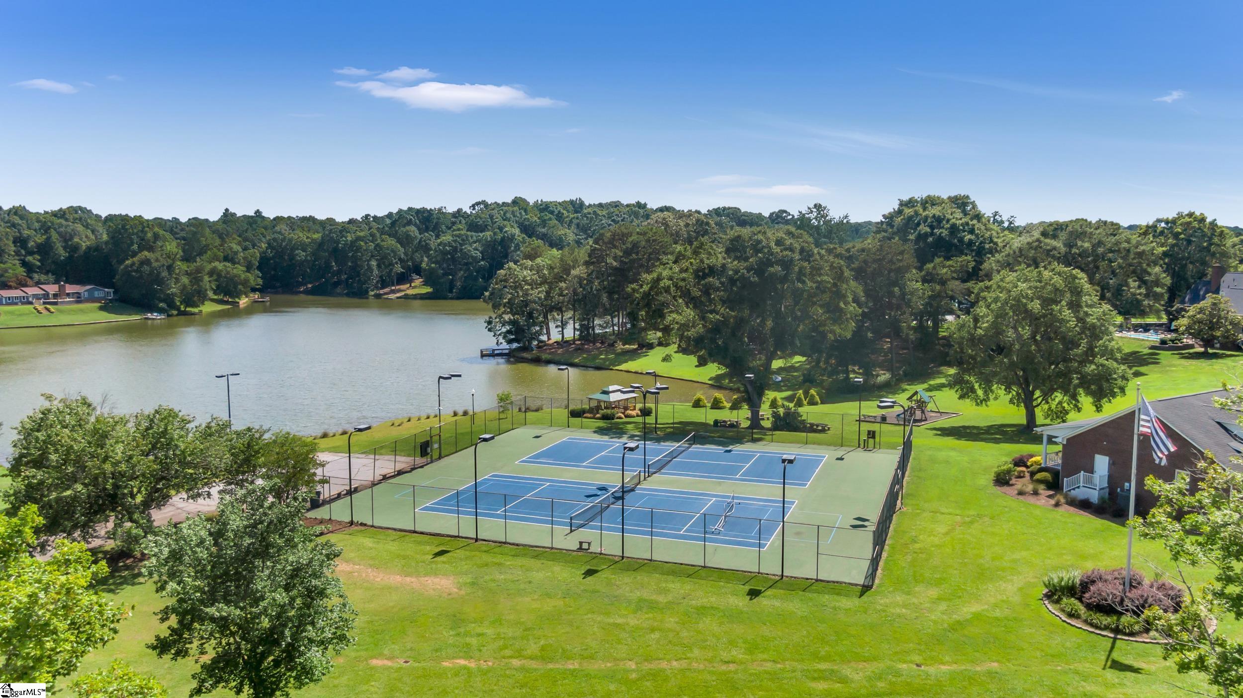 106 Riverbank Court Moore, SC 29369