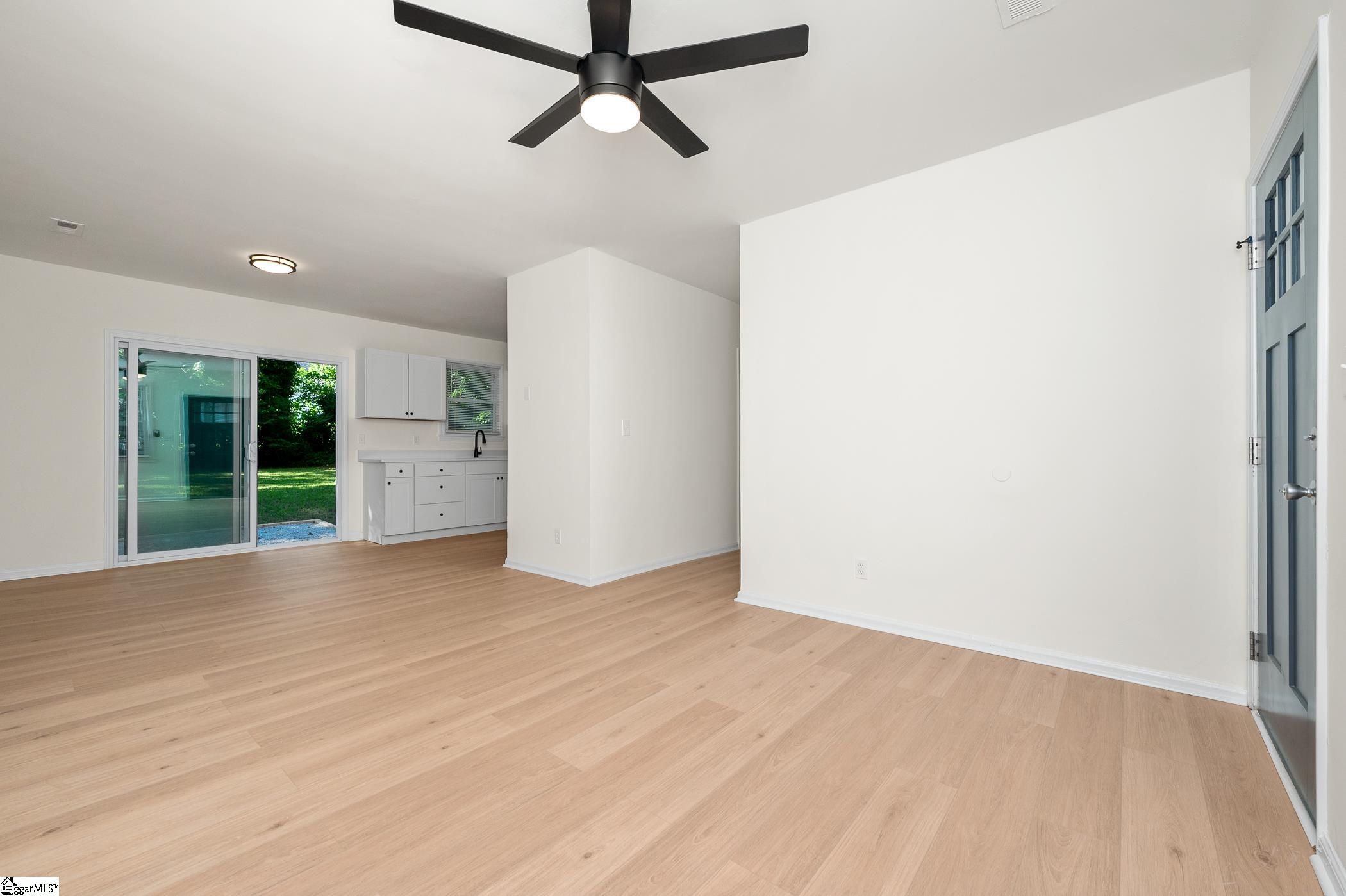 307 Echols Street Greenville, SC 29601