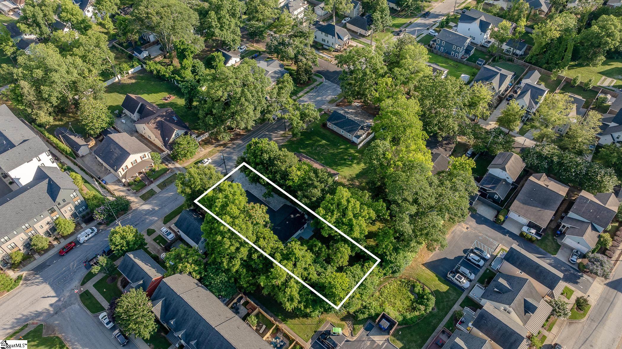 307 Echols Street Greenville, SC 29601