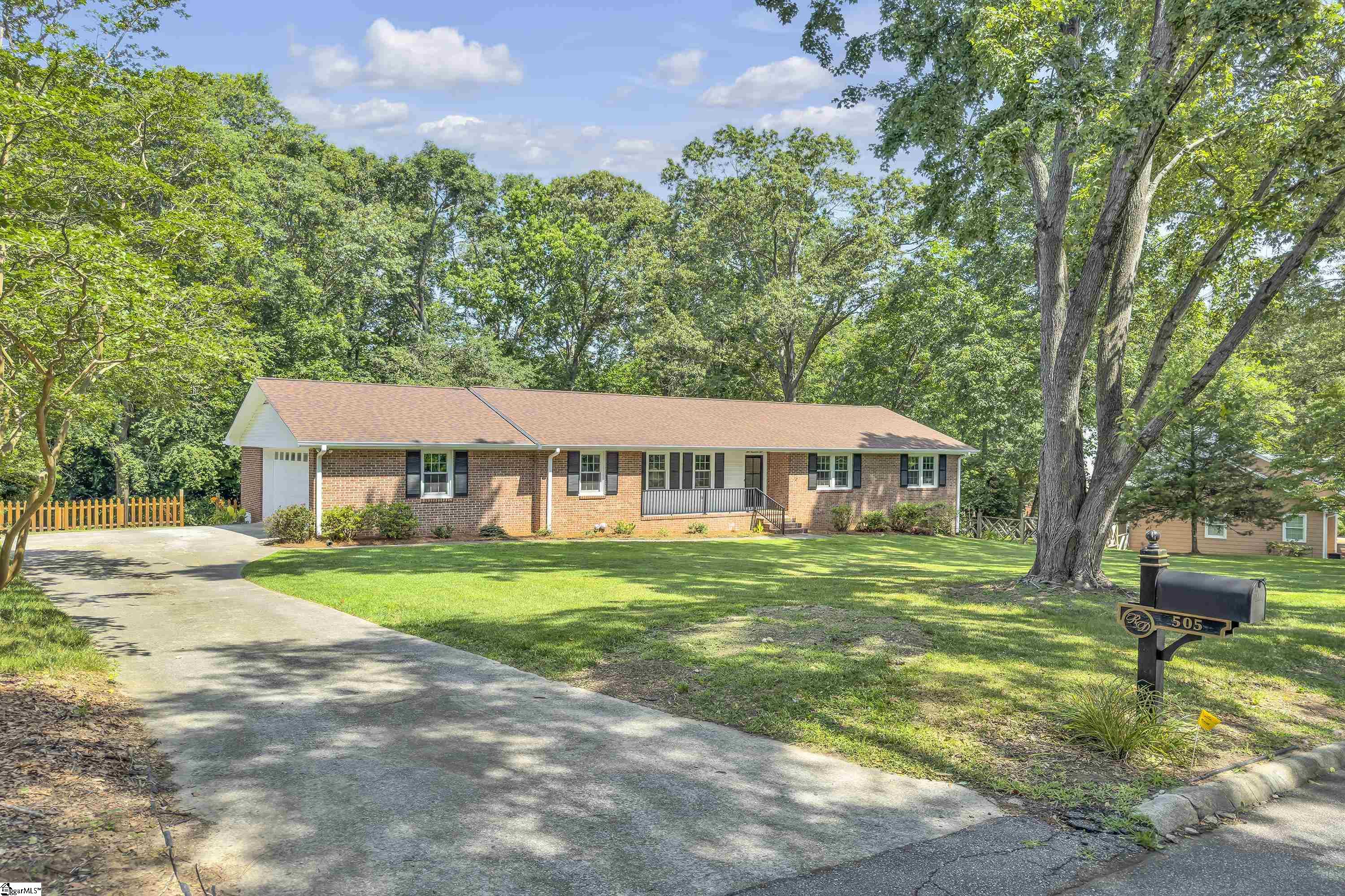 505 E Hackney Road Greer, SC 29650