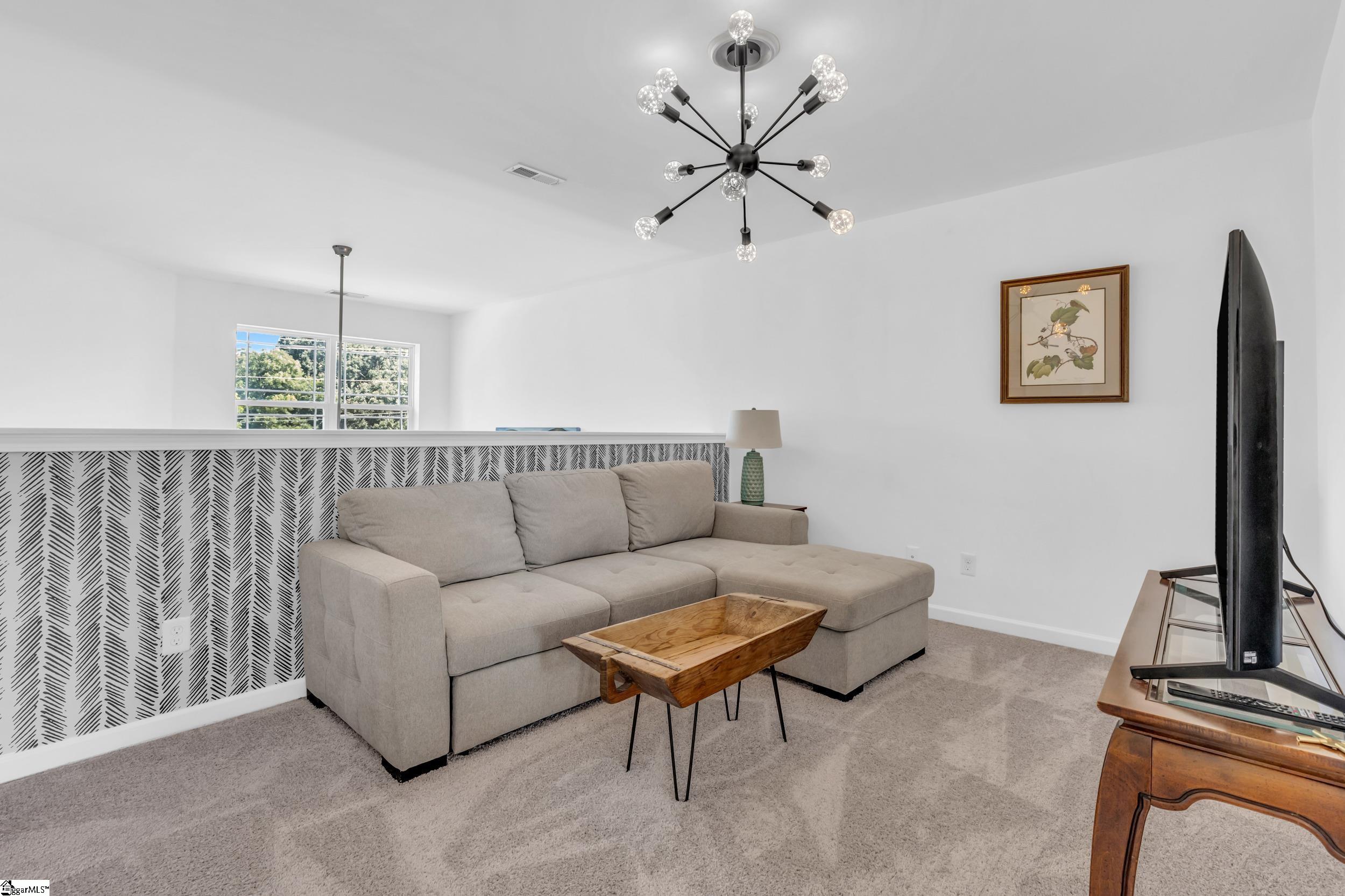 704 Daisy Hill Lane Simpsonville, SC 29681