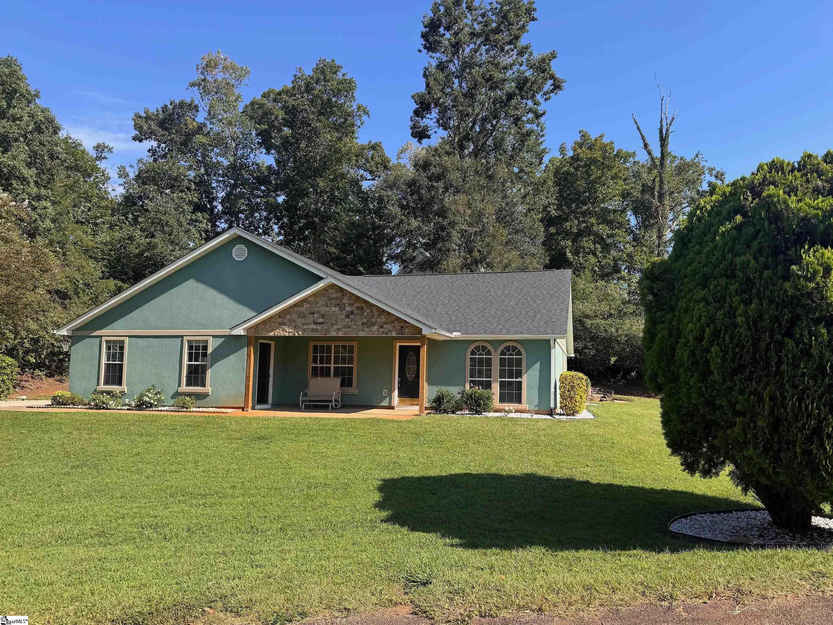 203 Palmetto Drive Greer, SC 29651