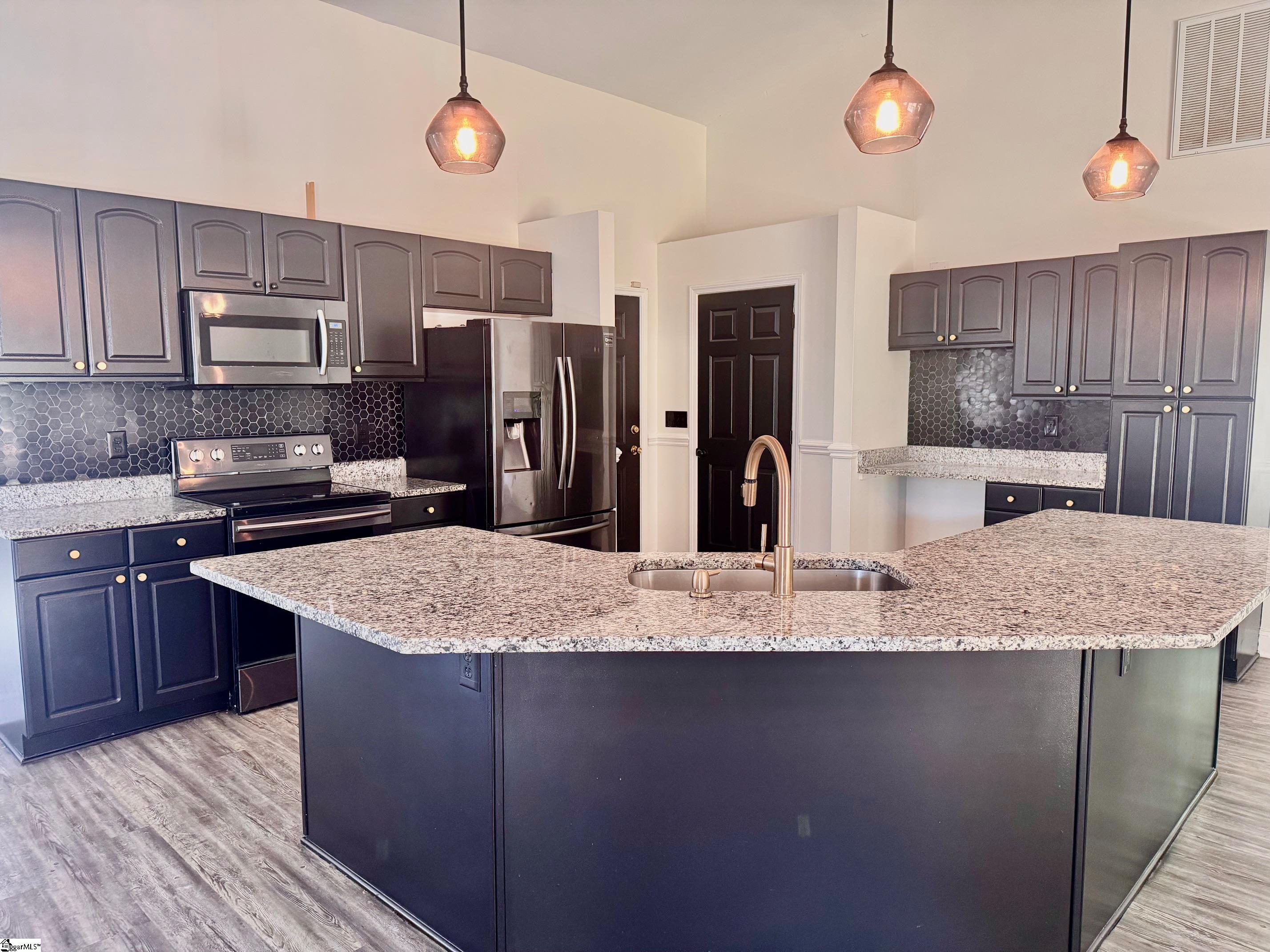 203 Palmetto Drive Greer, SC 29651