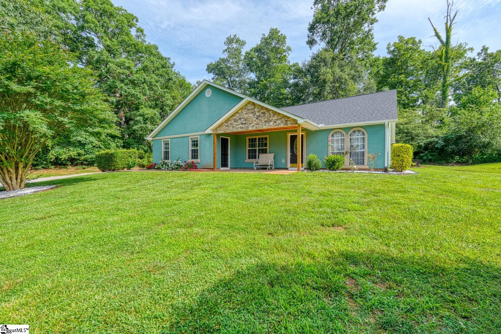 203 Palmetto Drive Greer, SC 29651