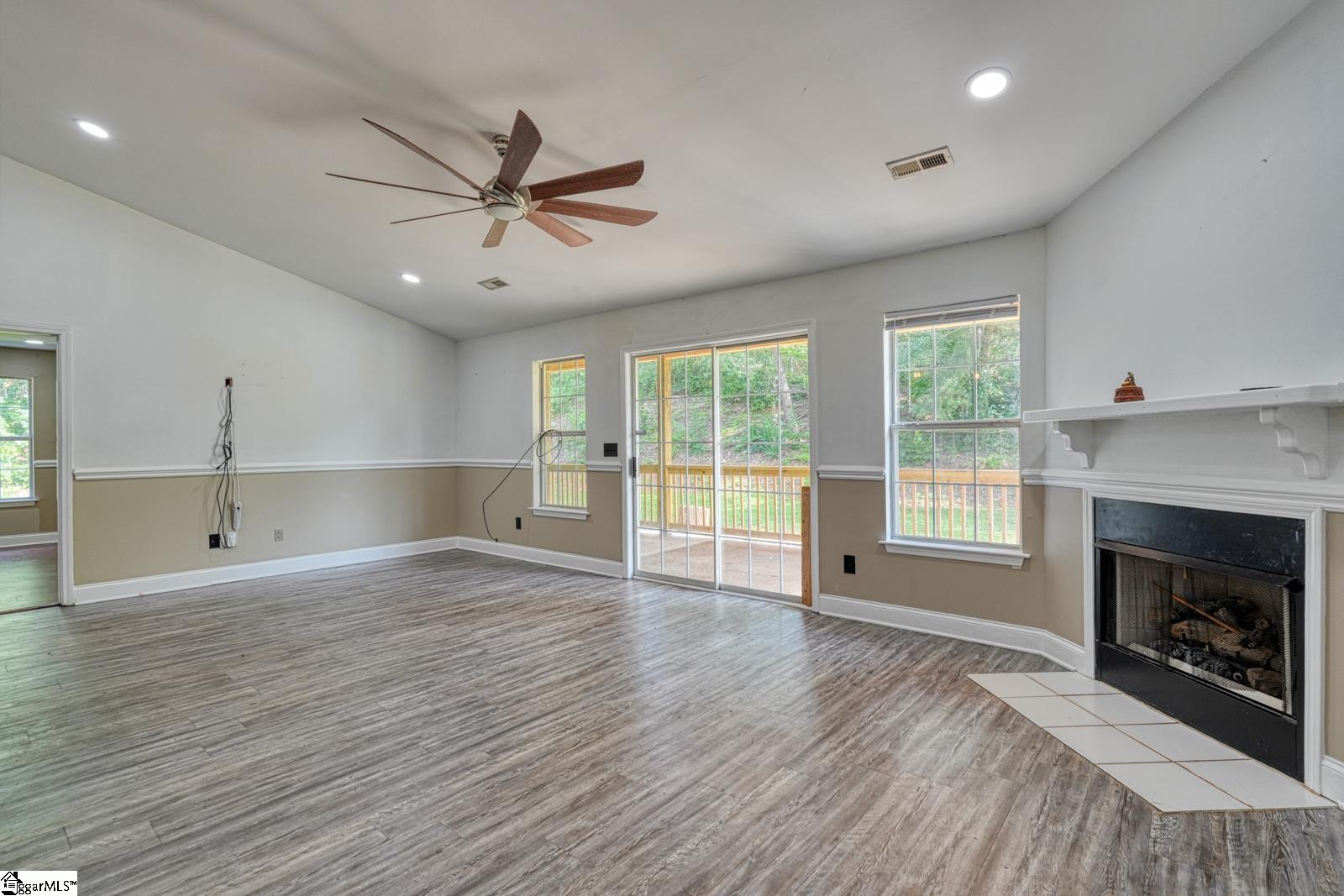 203 Palmetto Drive Greer, SC 29651