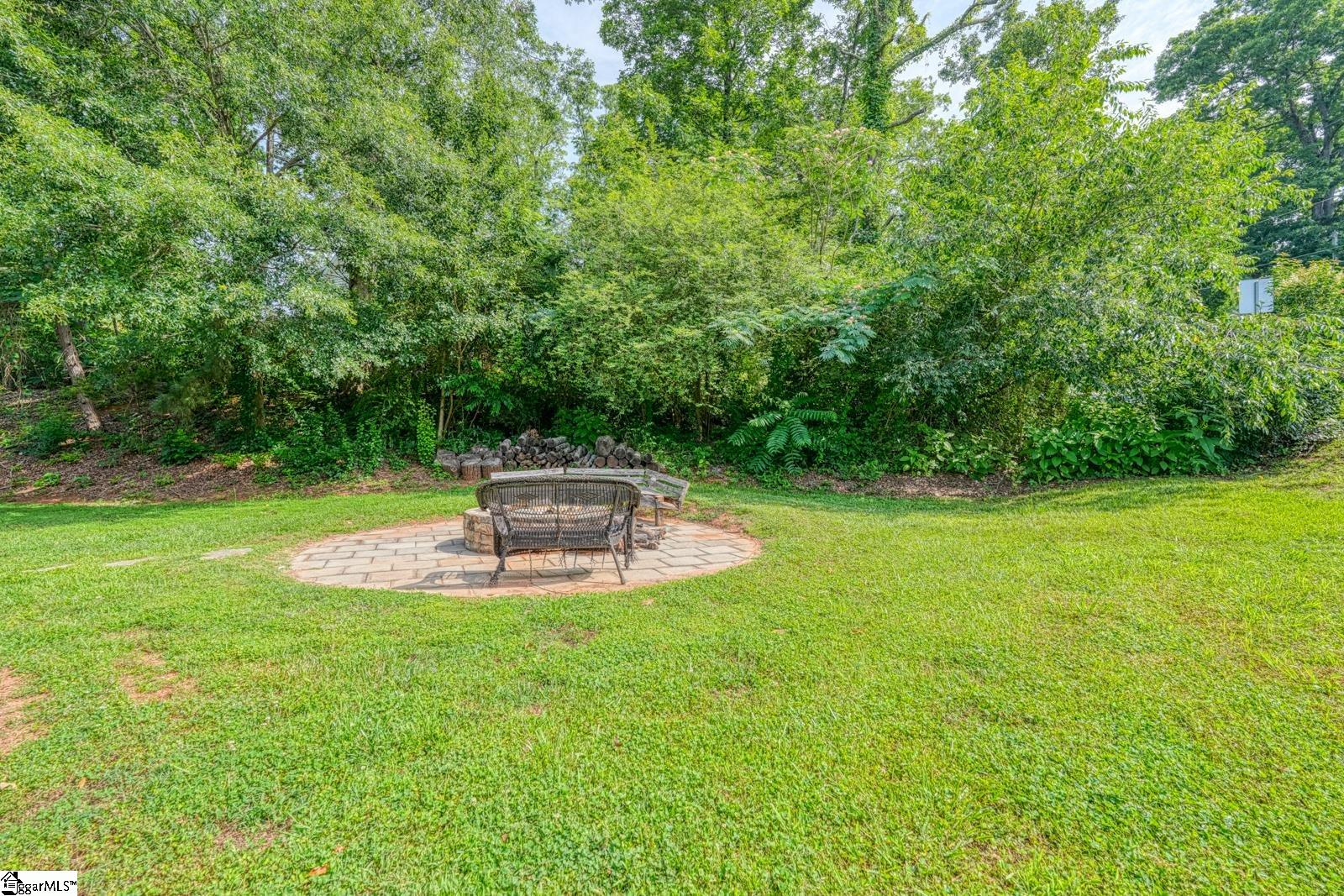 203 Palmetto Drive Greer, SC 29651