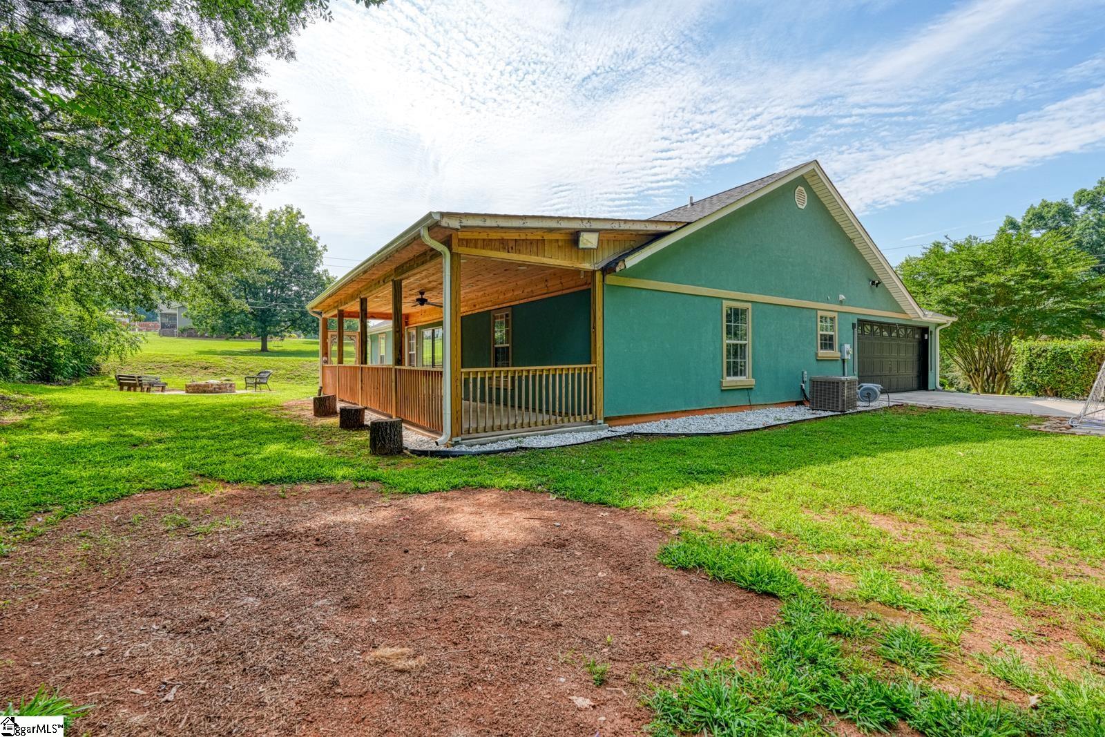 203 Palmetto Drive Greer, SC 29651