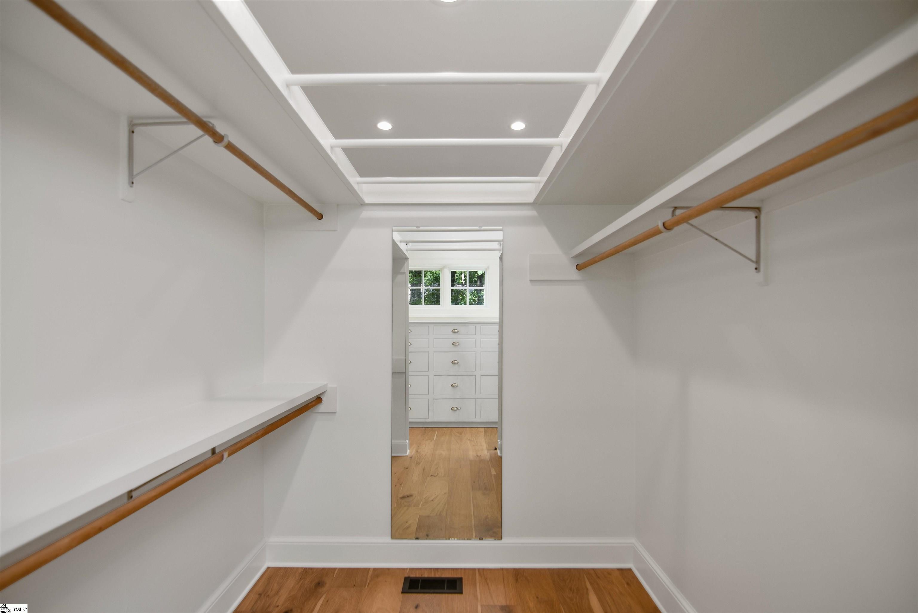 6 Skipper Lane Salem, SC 29676