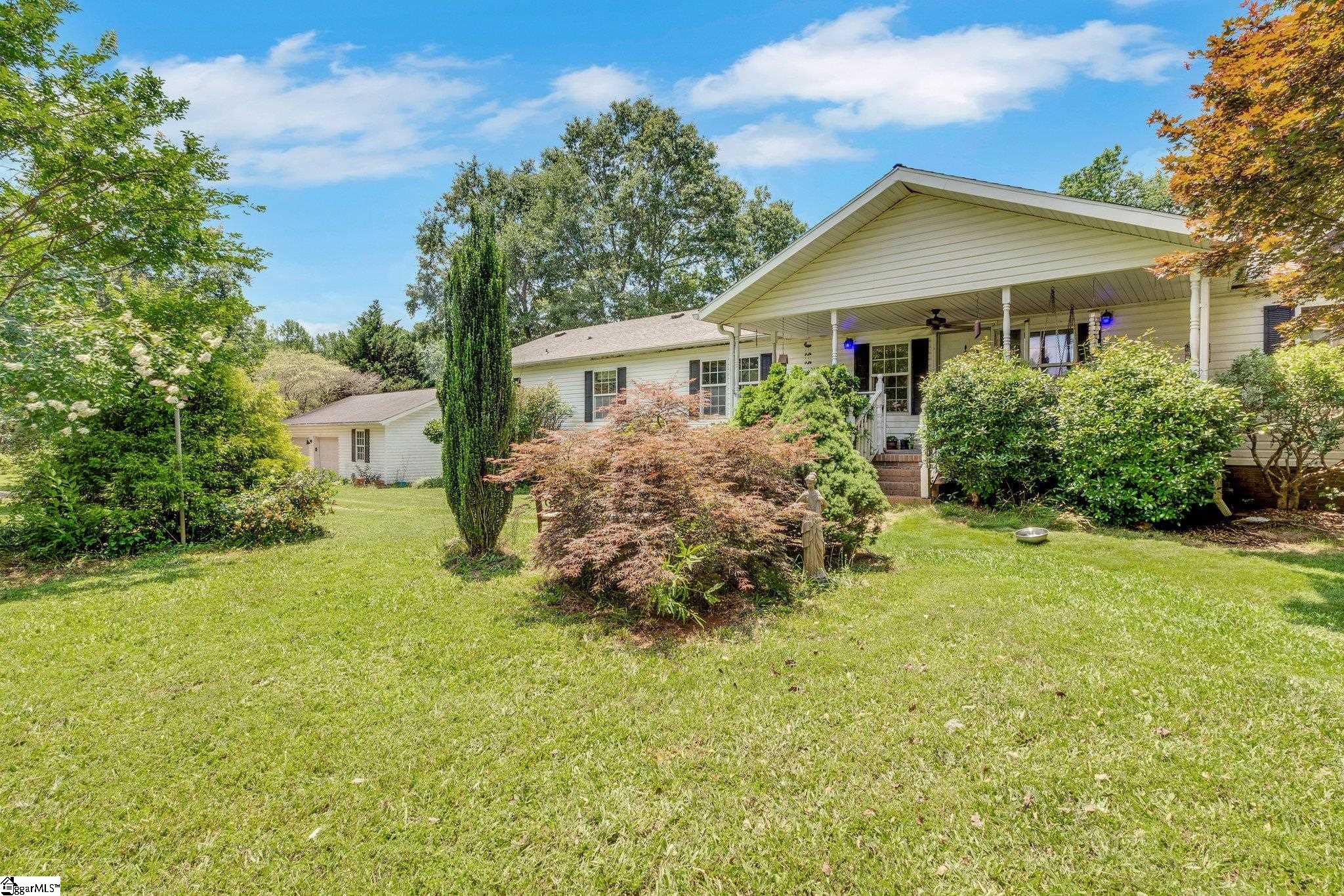 215 Pearson Road Woodruff, SC 29388