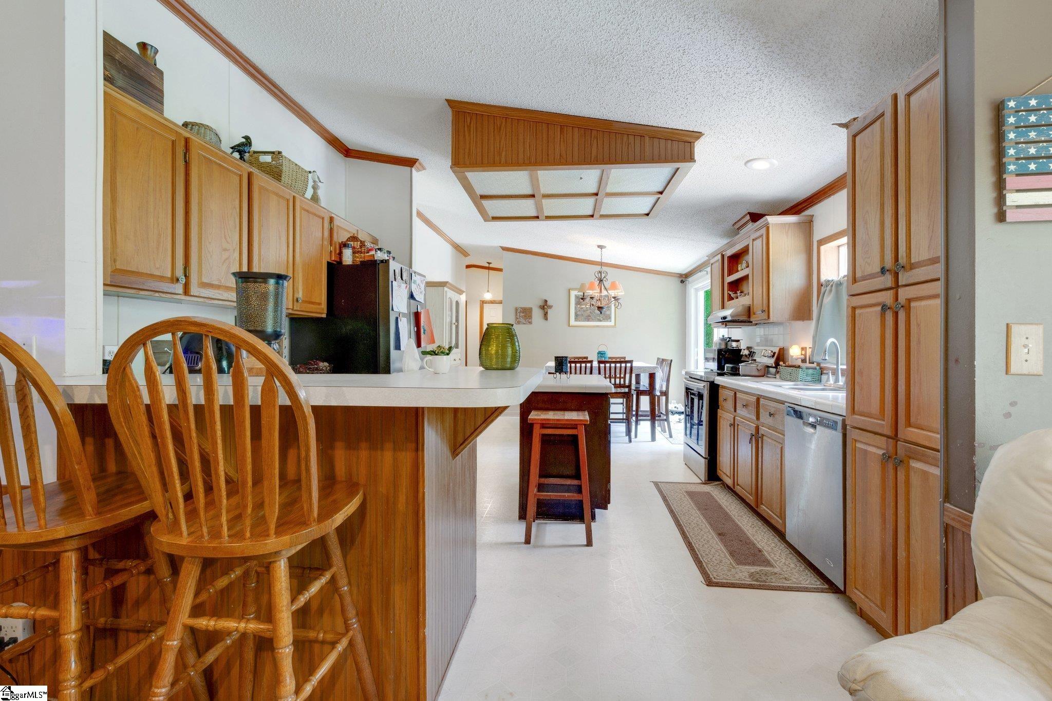 215 Pearson Road Woodruff, SC 29388