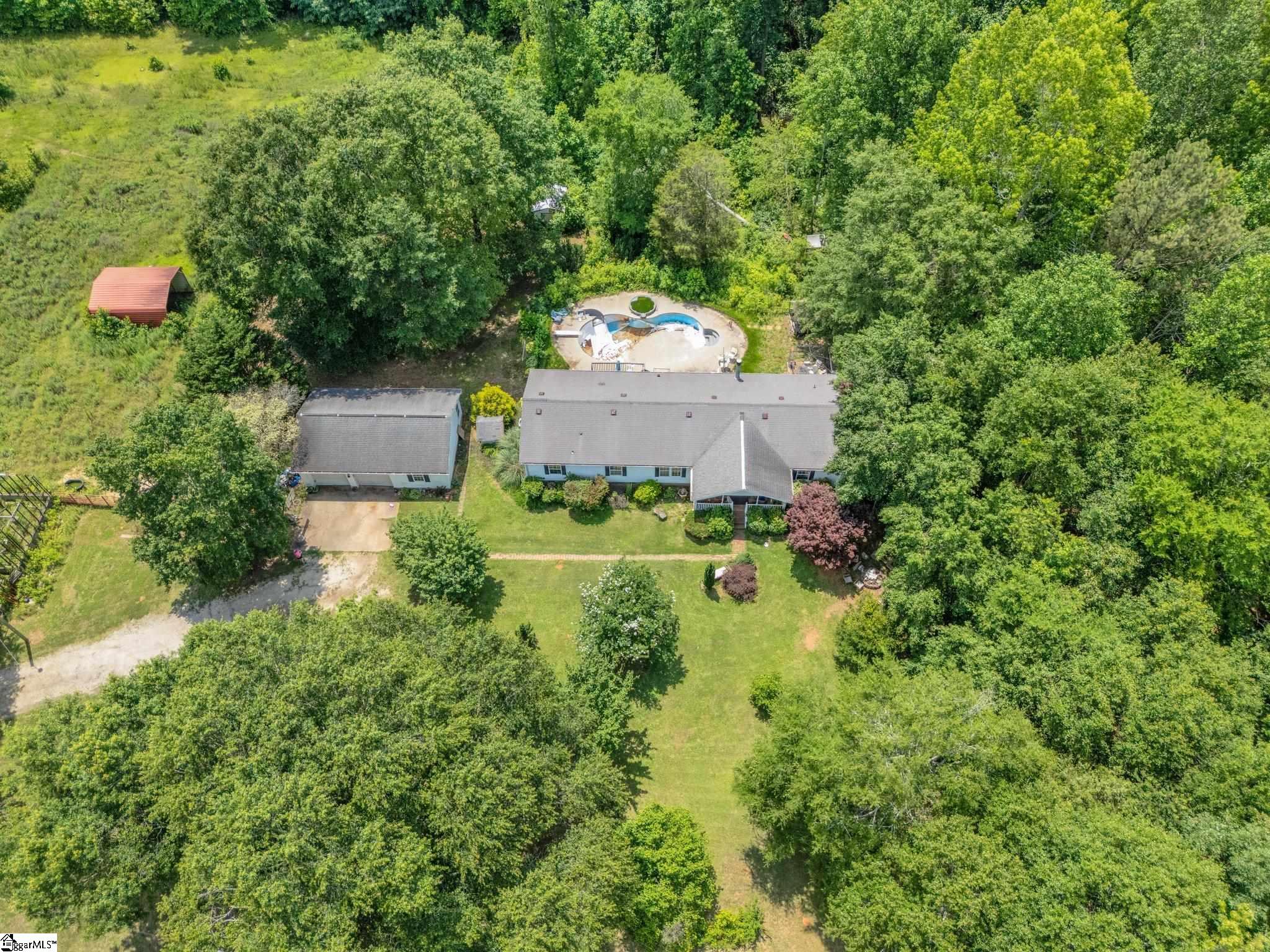 215 Pearson Road Woodruff, SC 29388