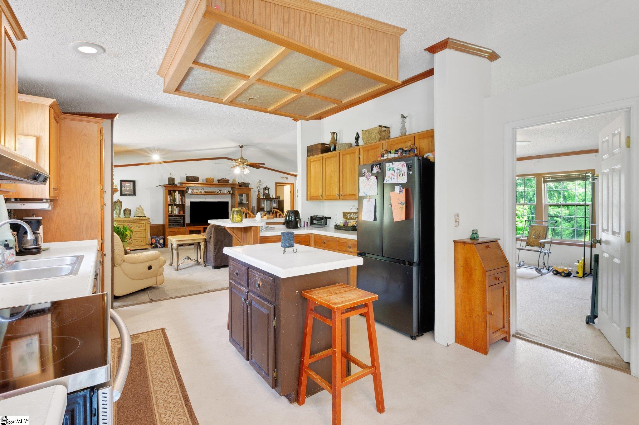 215 Pearson Road Woodruff, SC 29388