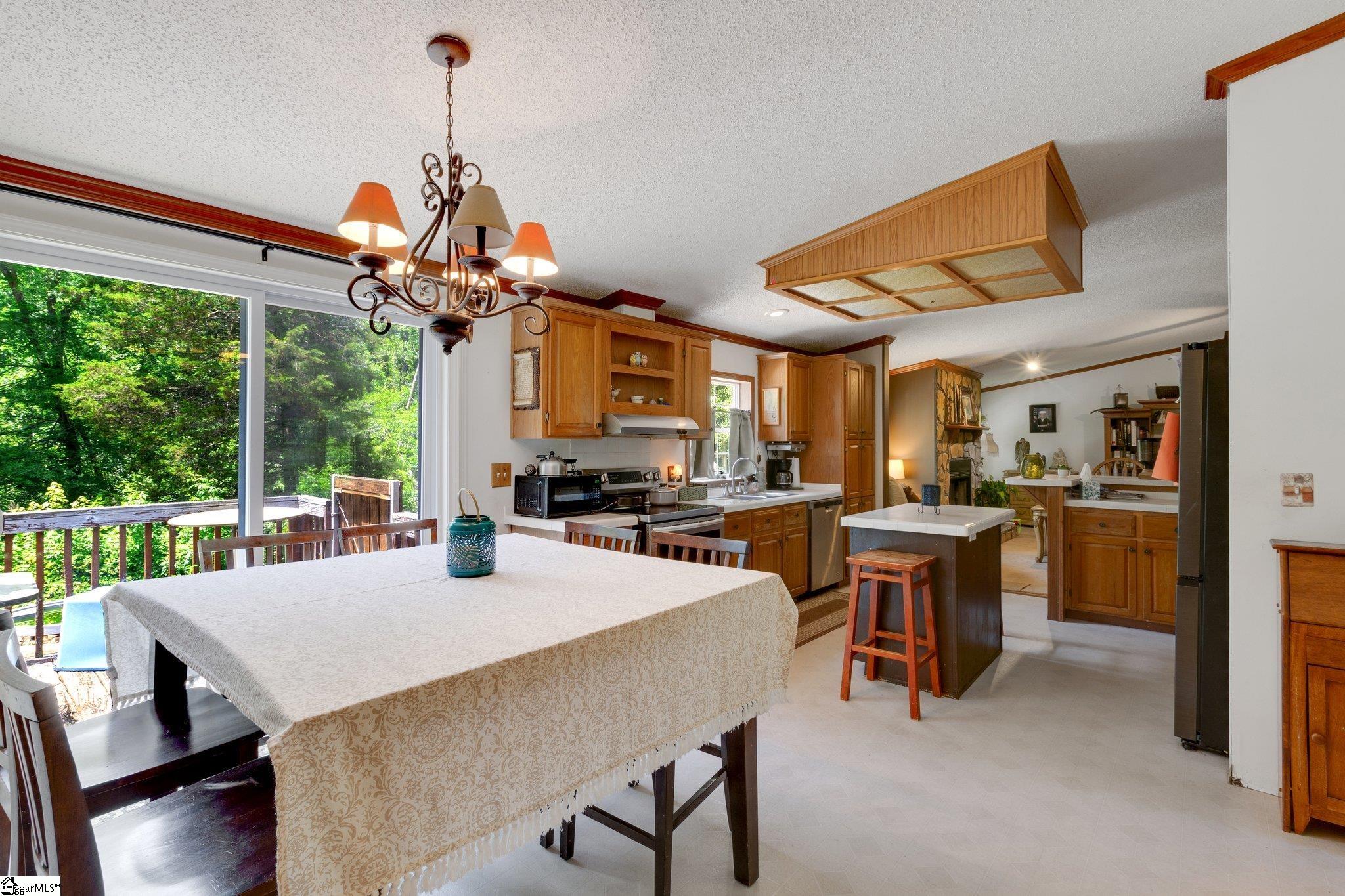 215 Pearson Road Woodruff, SC 29388