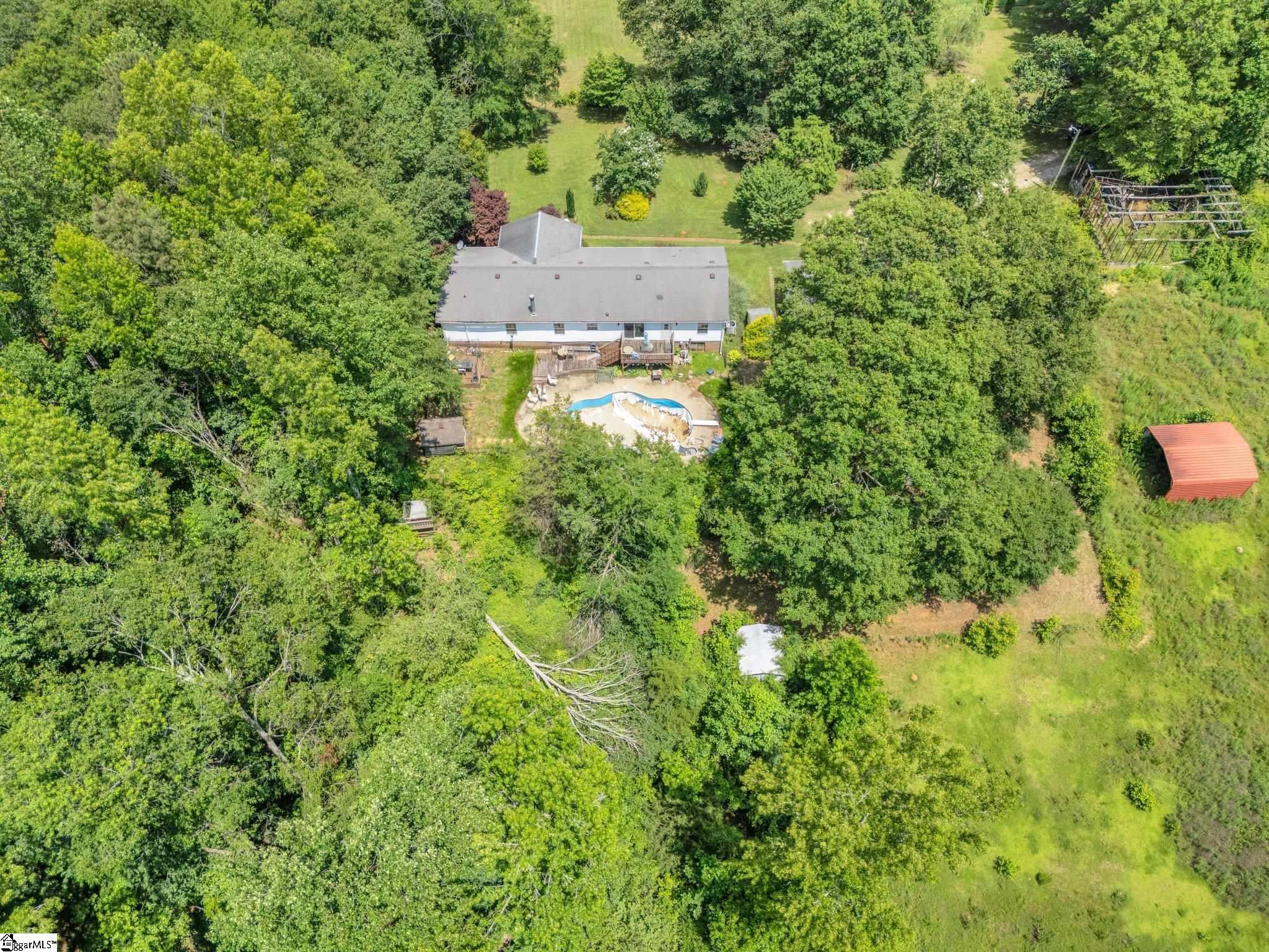 215 Pearson Road Woodruff, SC 29388