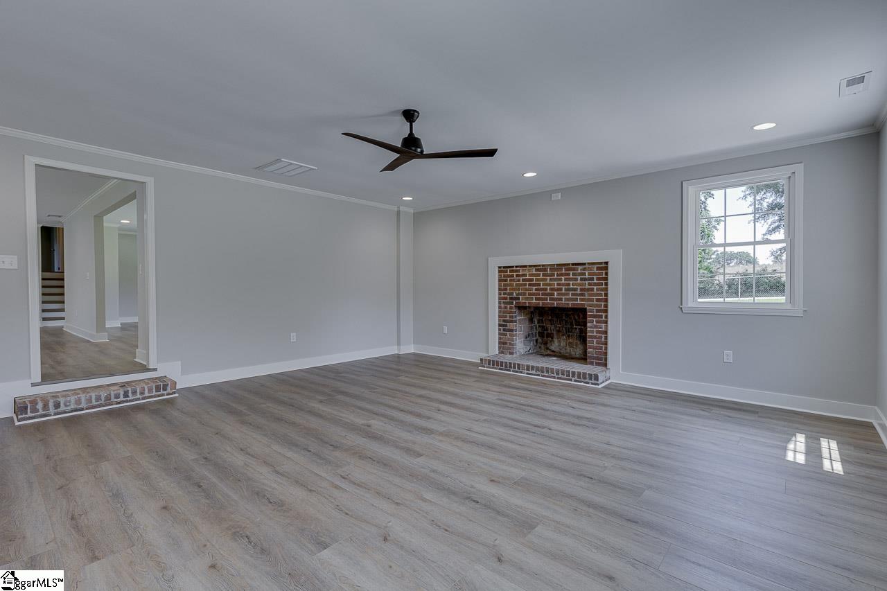 1418 Grove Road Anderson, SC 29621