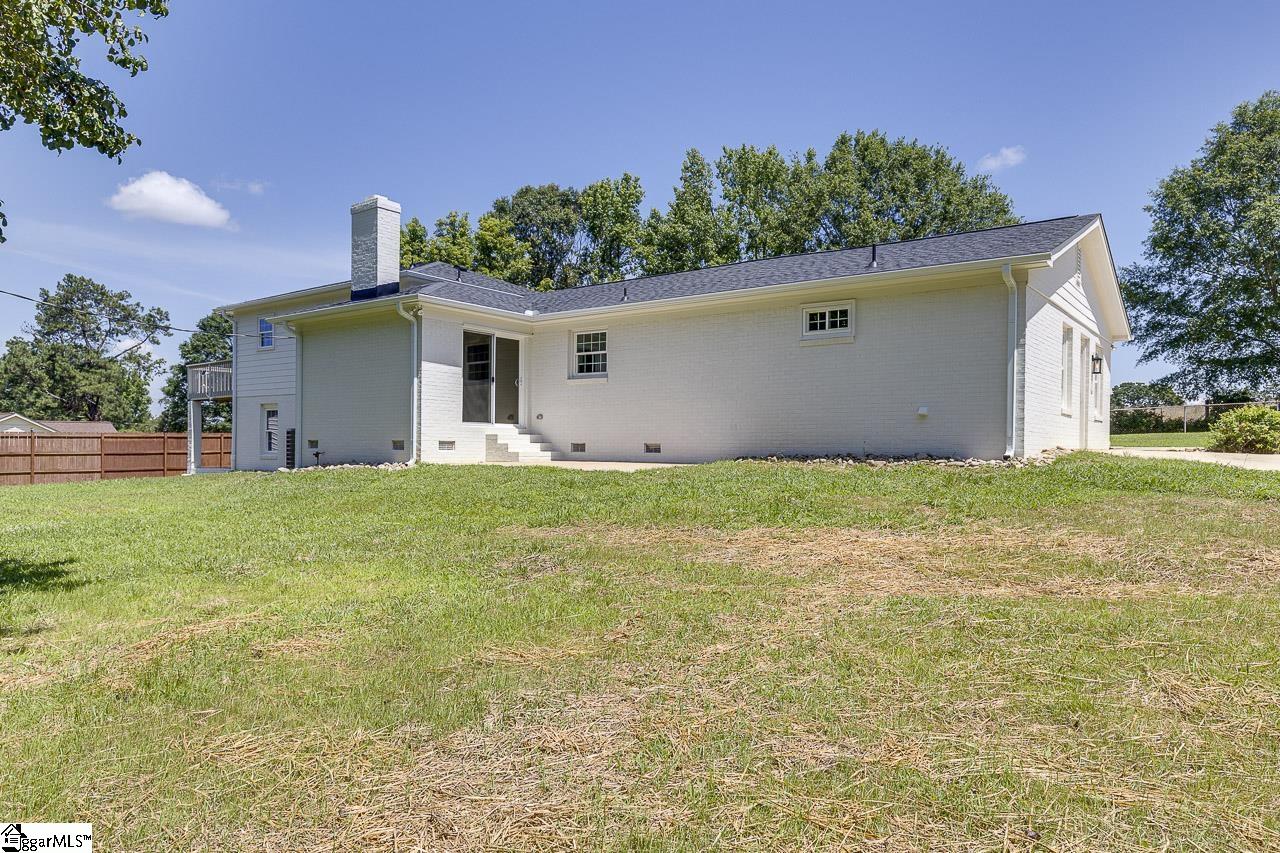 1418 Grove Road Anderson, SC 29621