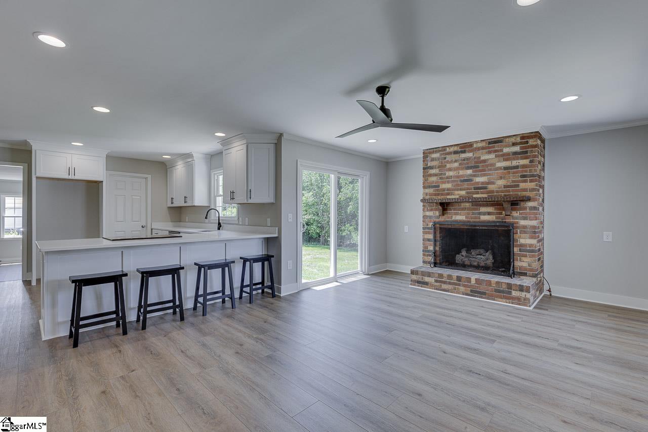 1418 Grove Road Anderson, SC 29621