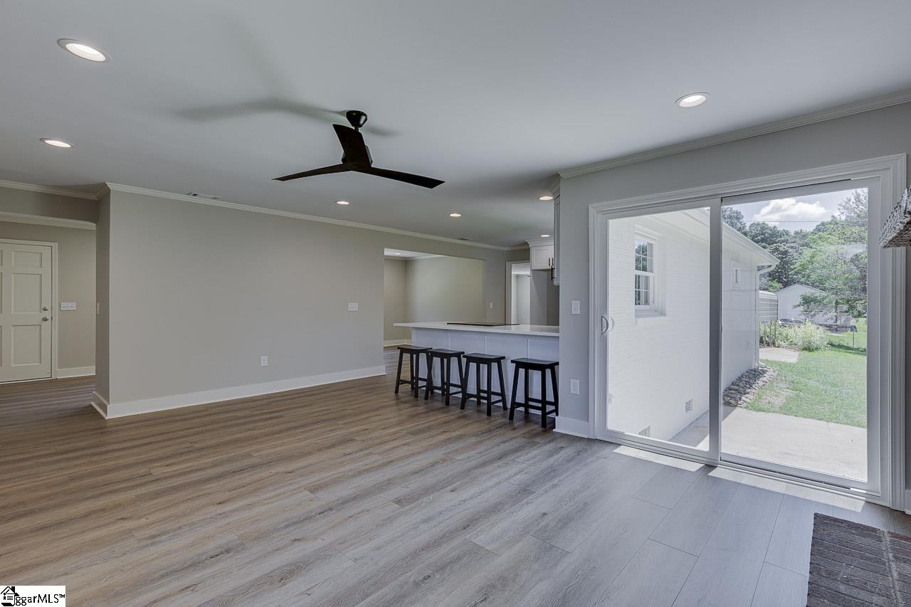 1418 Grove Road Anderson, SC 29621