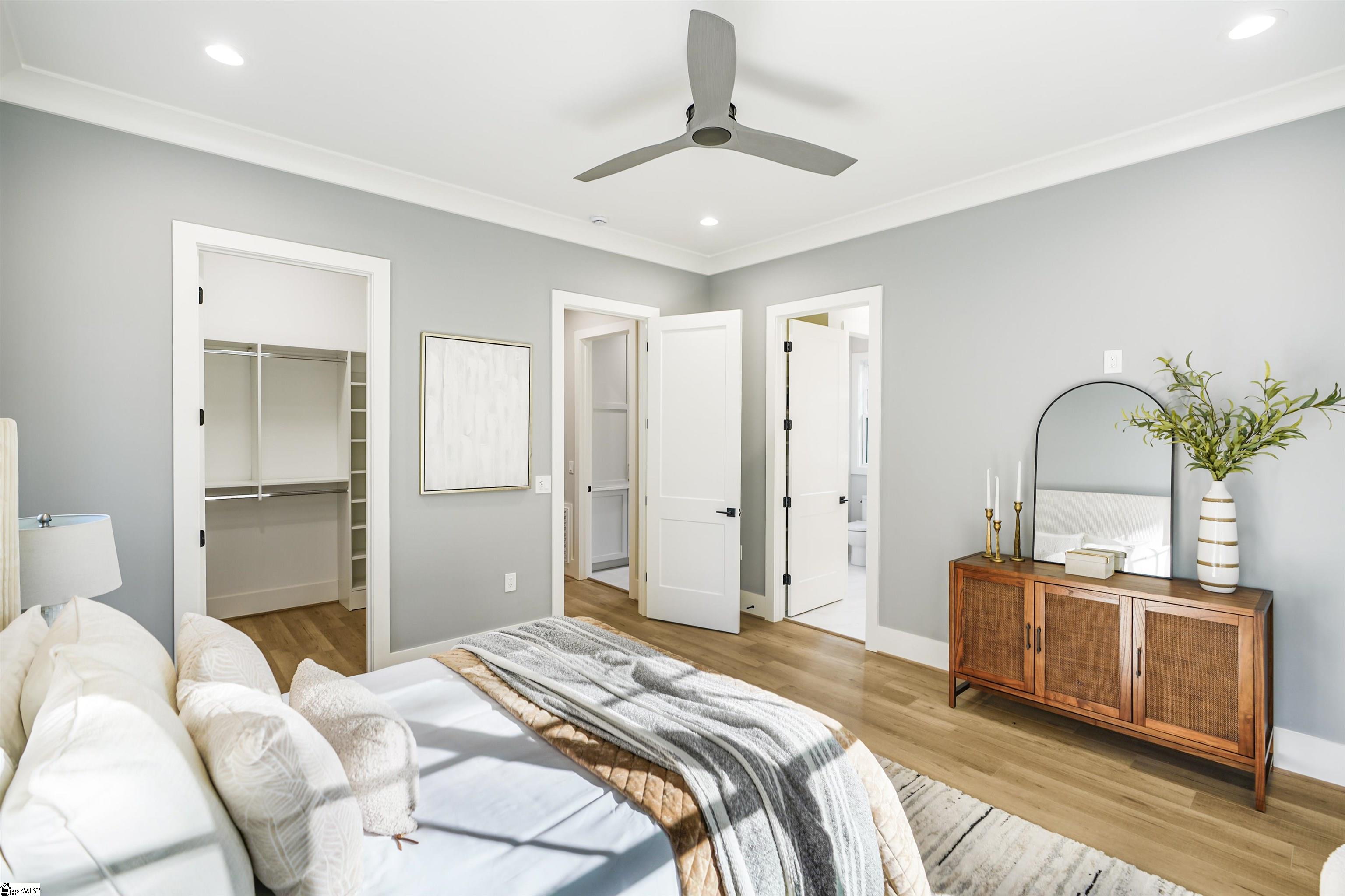 204 Cammer Avenue Greenville, SC 29605
