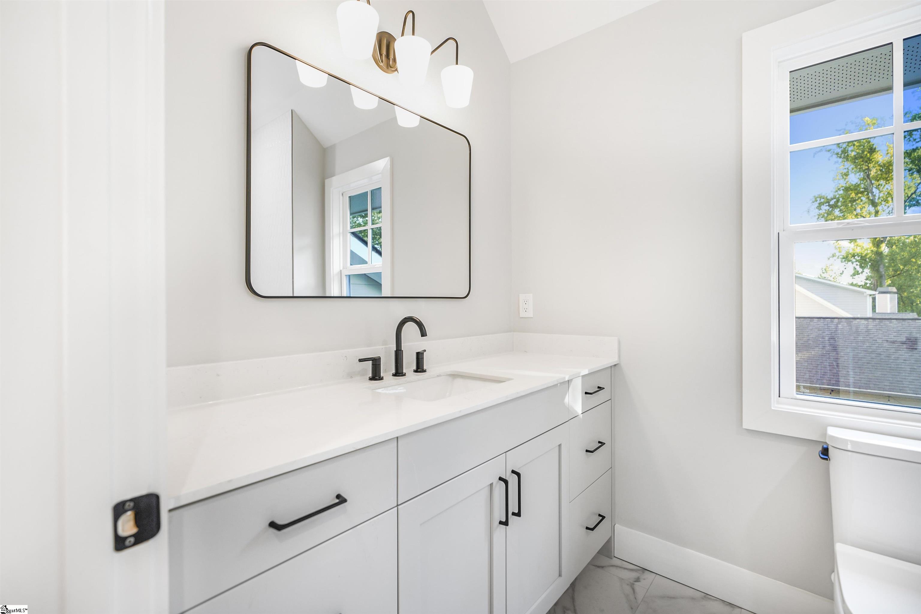 204 Cammer Avenue Greenville, SC 29605