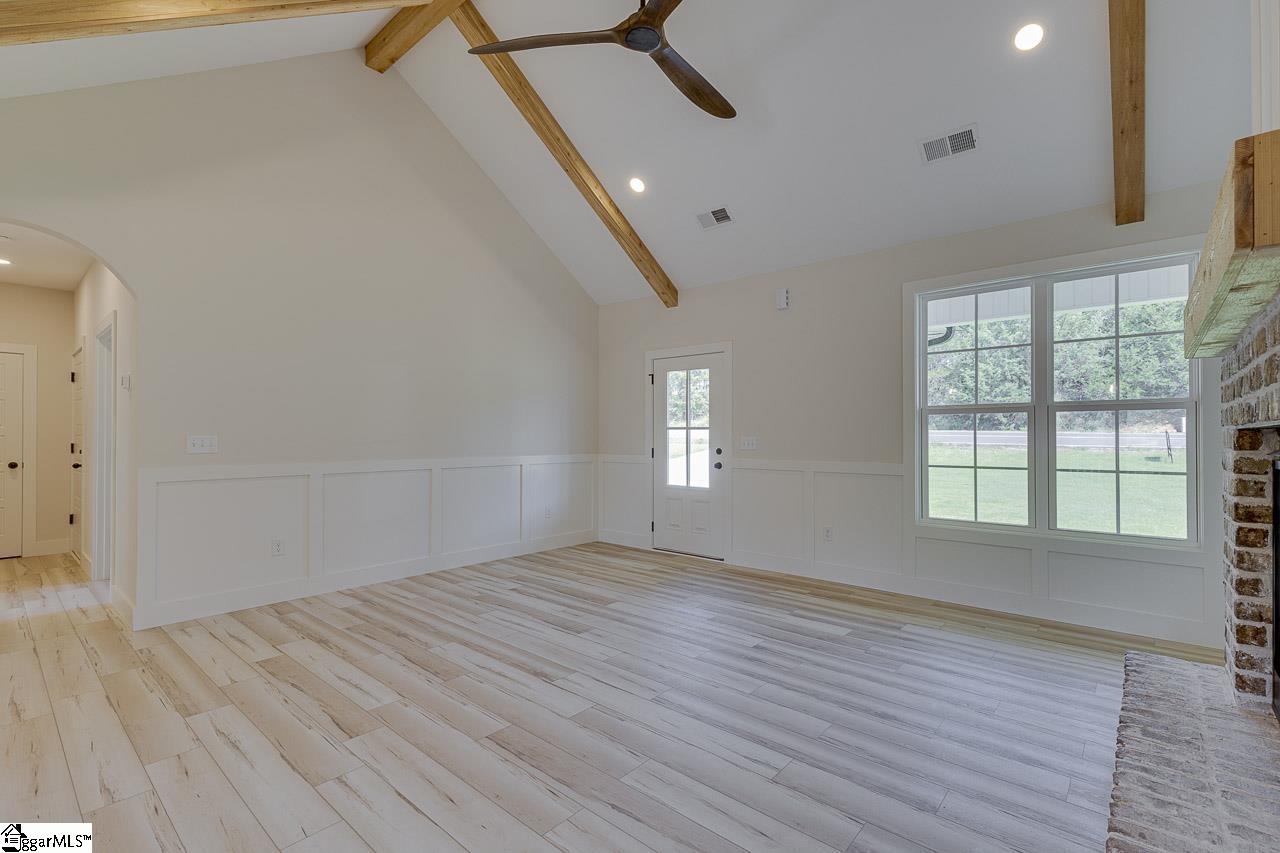 3352 Earls Bridge Road Easley, SC 29640