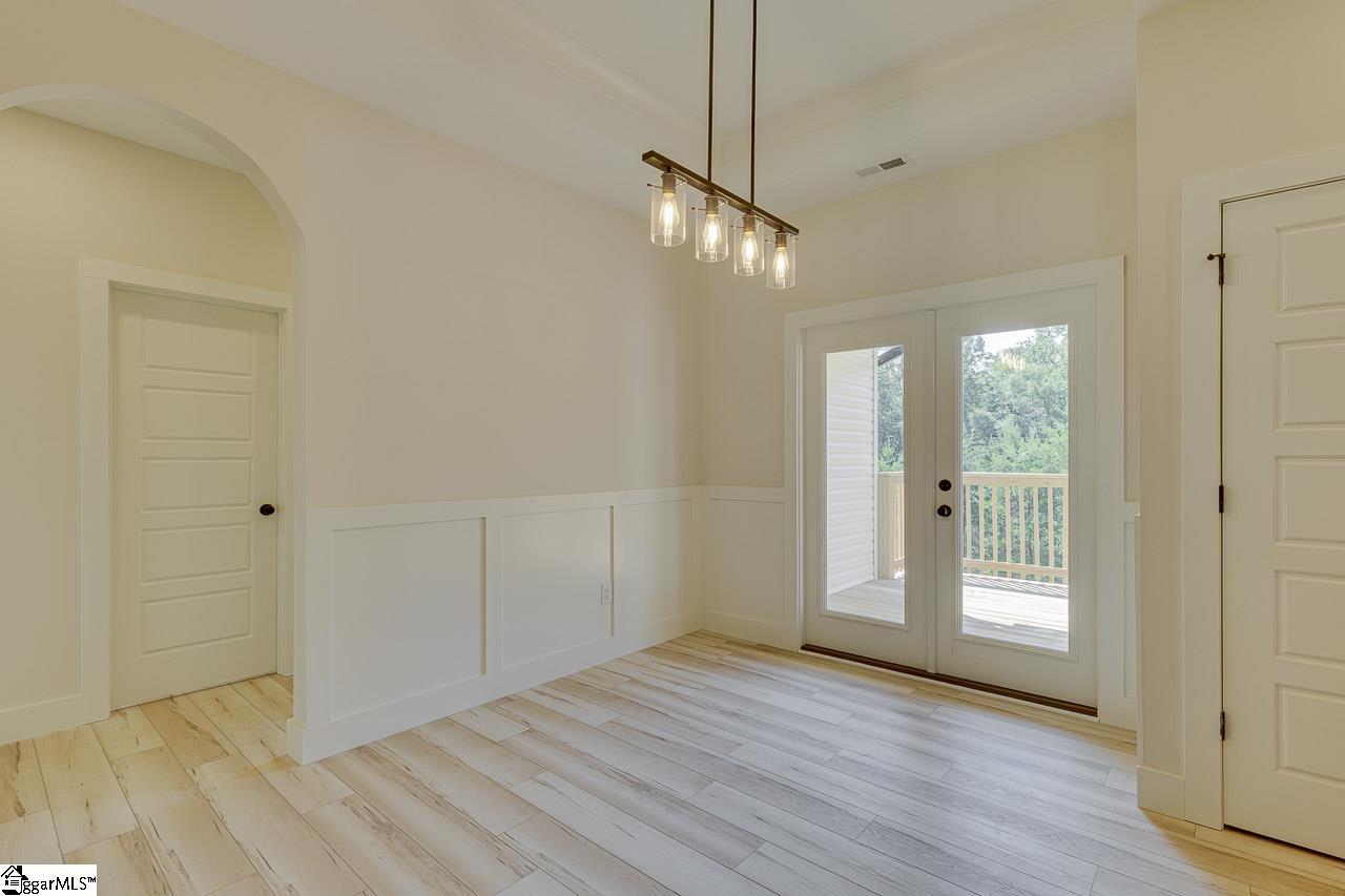 3352 Earls Bridge Road Easley, SC 29640