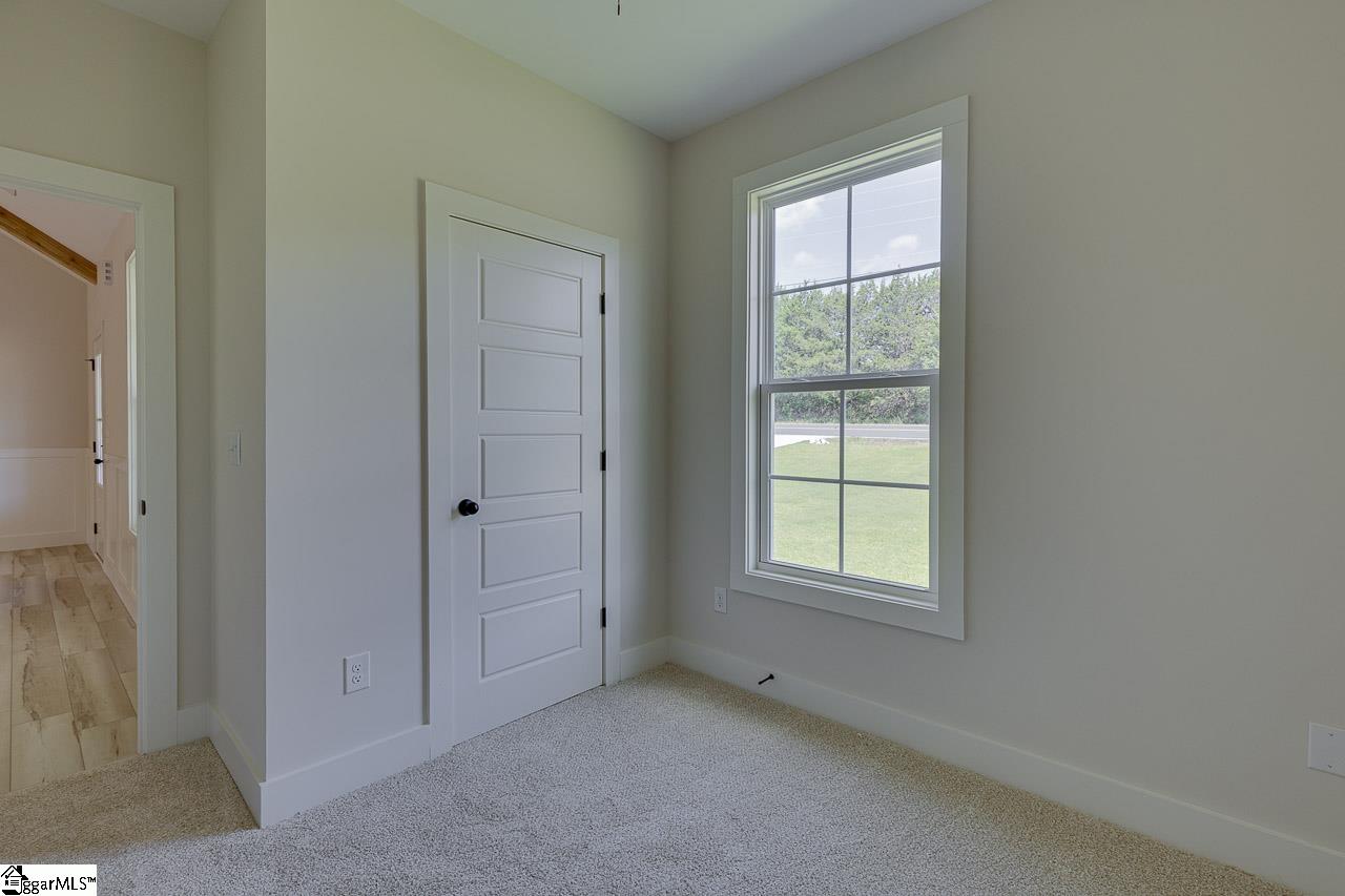 3352 Earls Bridge Road Easley, SC 29640