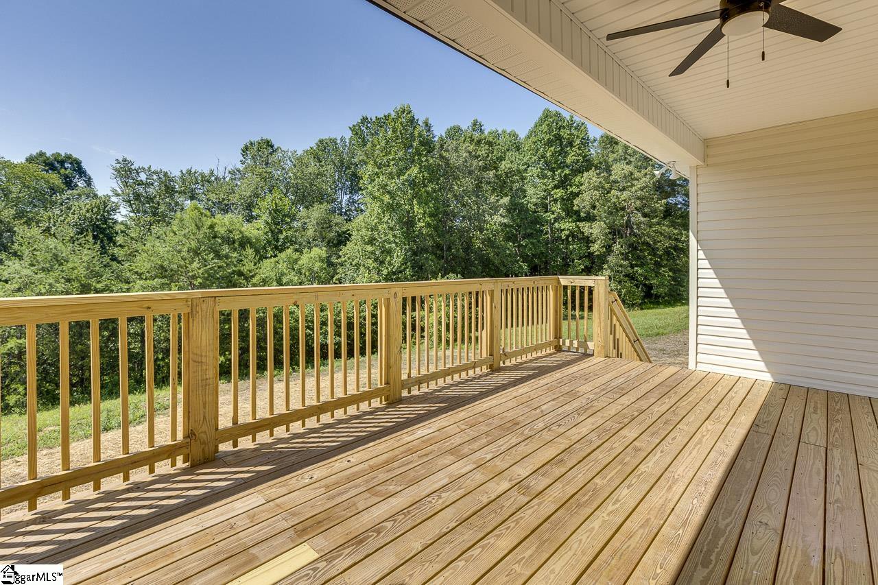 3352 Earls Bridge Road Easley, SC 29640