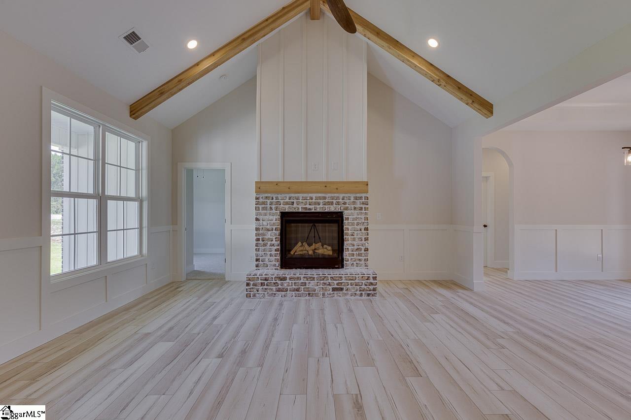 3352 Earls Bridge Road Easley, SC 29640