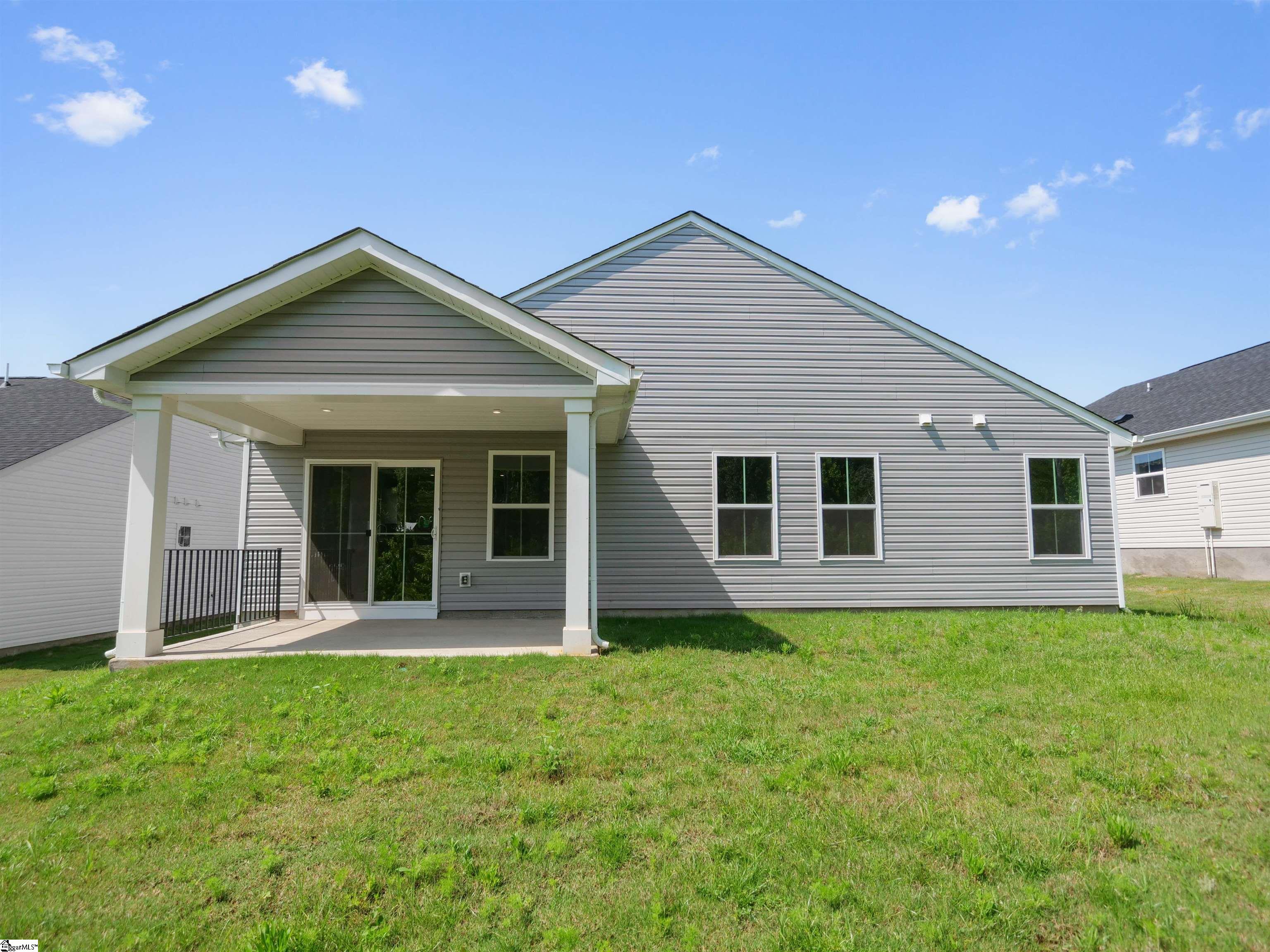 211 Baylor Drive Gray Court, SC 29645