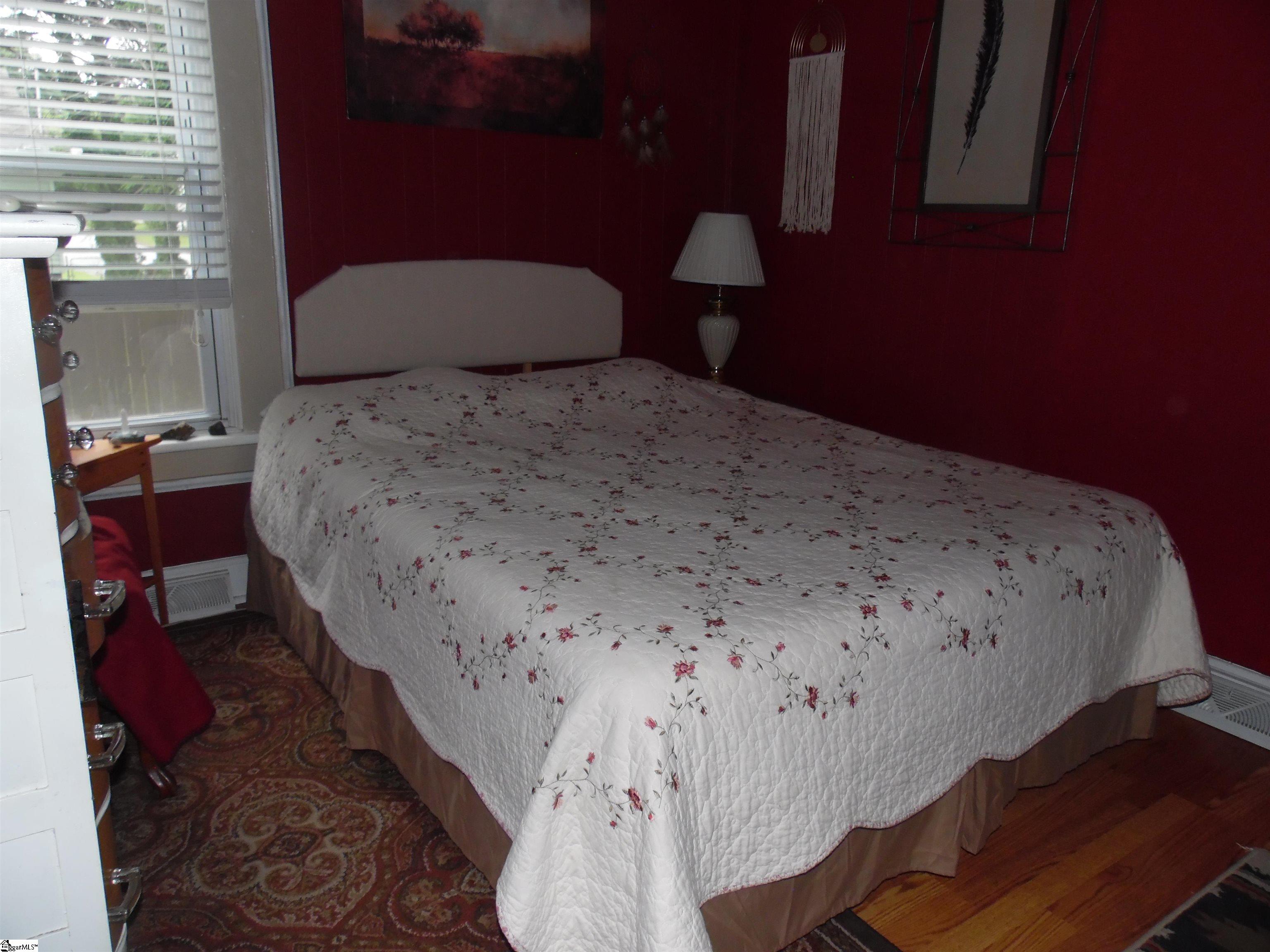 111 W 7th Avenue Easley, SC 29640