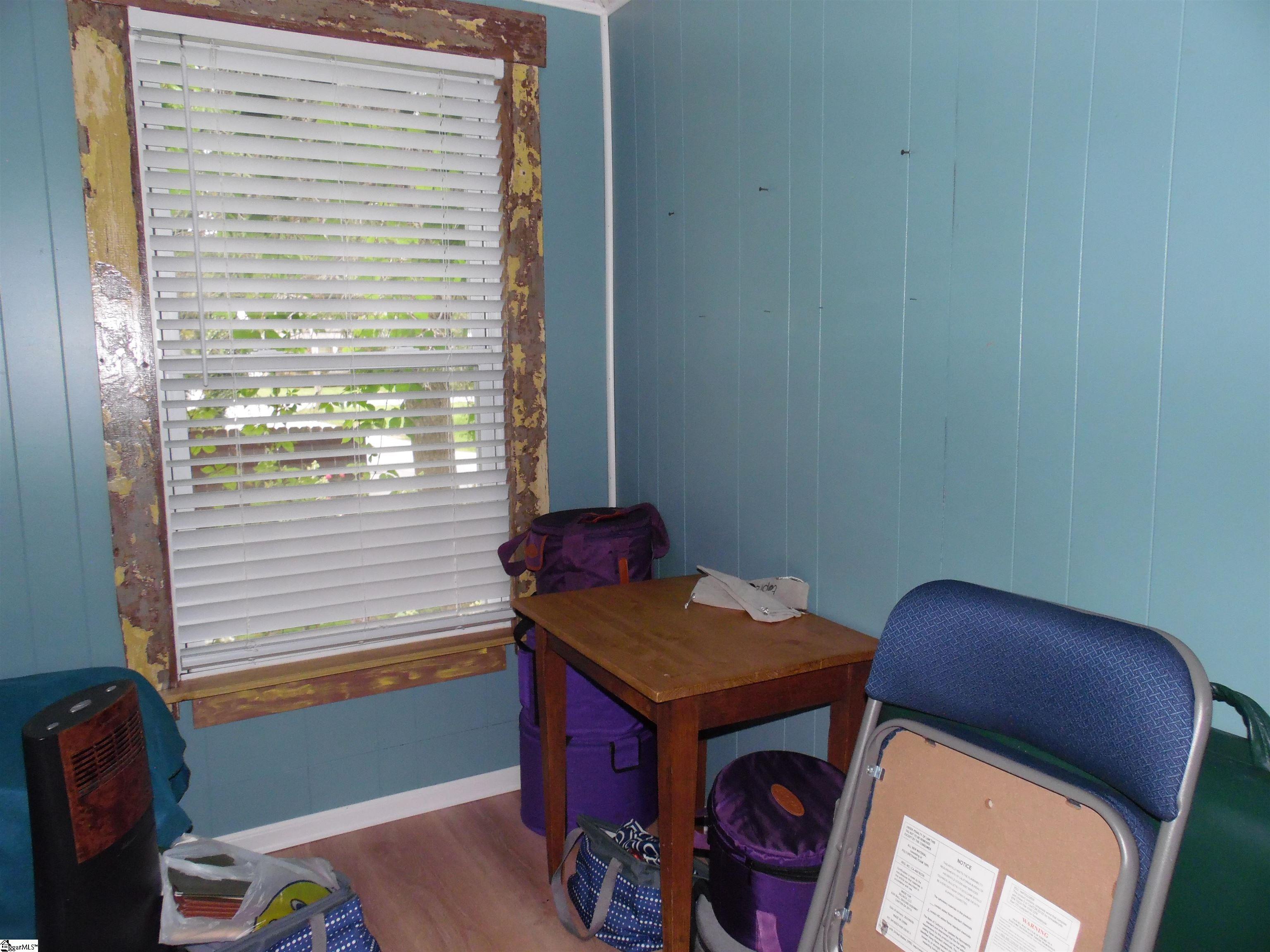 111 W 7th Avenue Easley, SC 29640