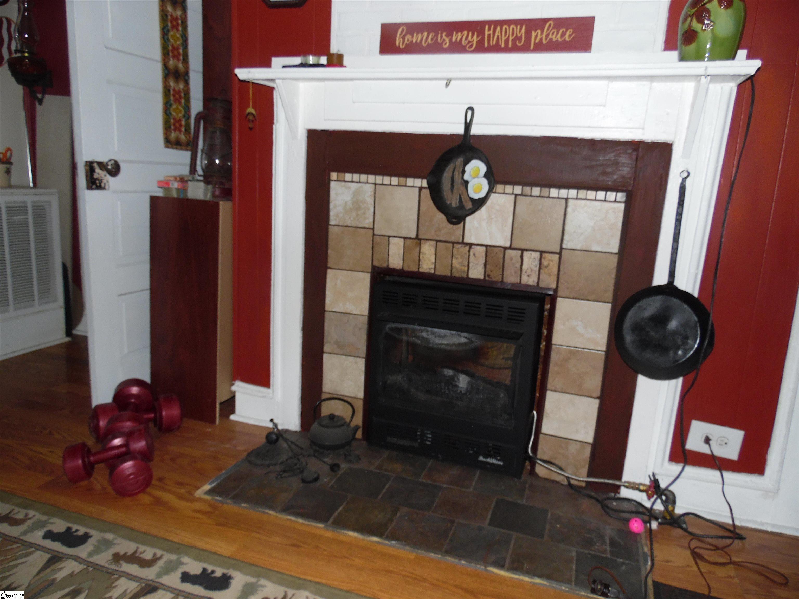 111 W 7th Avenue Easley, SC 29640